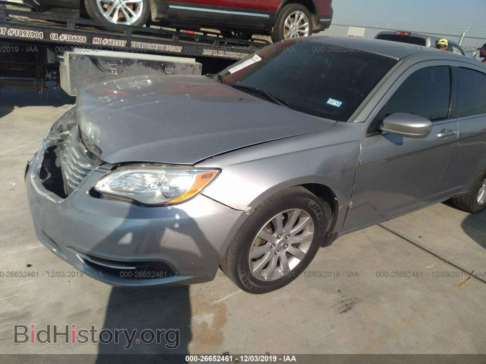 2013 CHRYSLER 200 - VIN: 1C3CCBBG9DN527123 - Фото 2