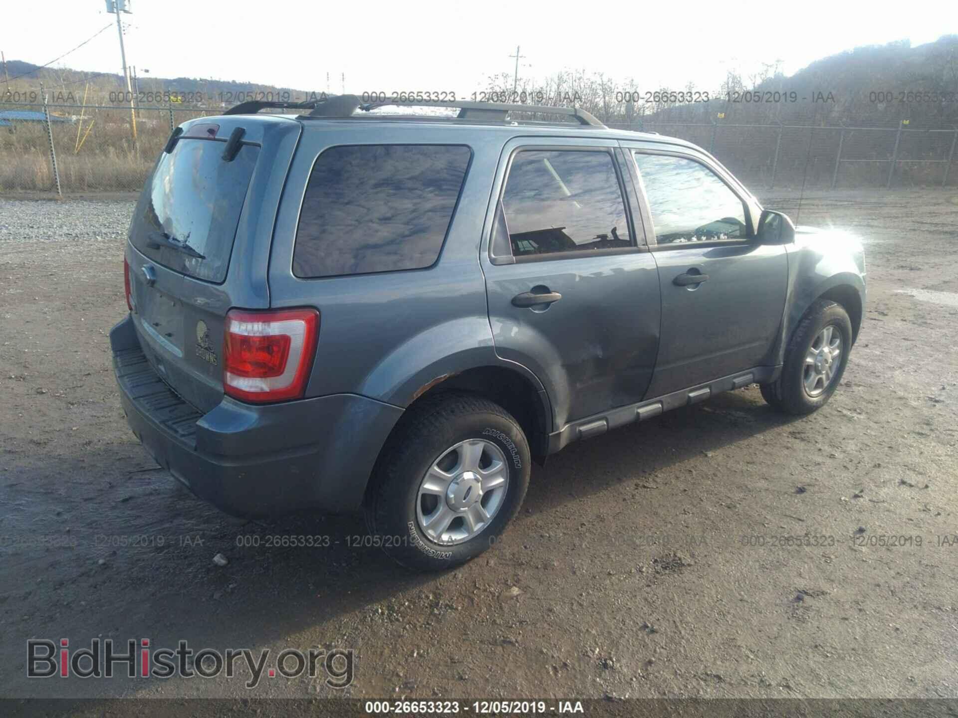2011 FORD ESCAPE - VIN: 1FMCU0D74BKA79801 - Photo 4