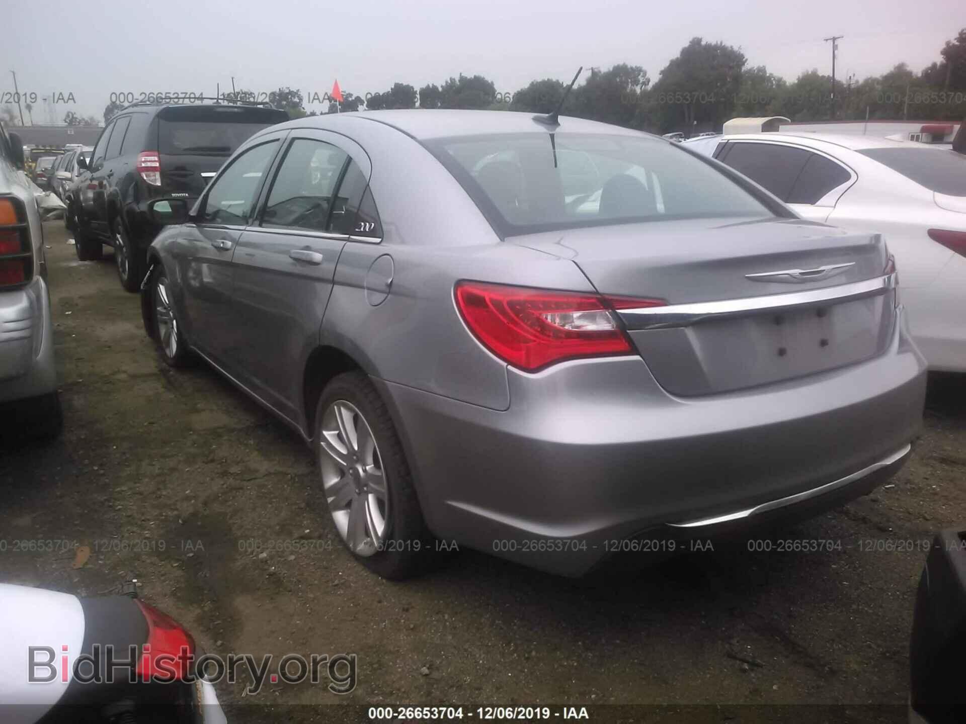 2013 CHRYSLER 200 - VIN: 1C3CCBBB2DN513312 - Фото 3