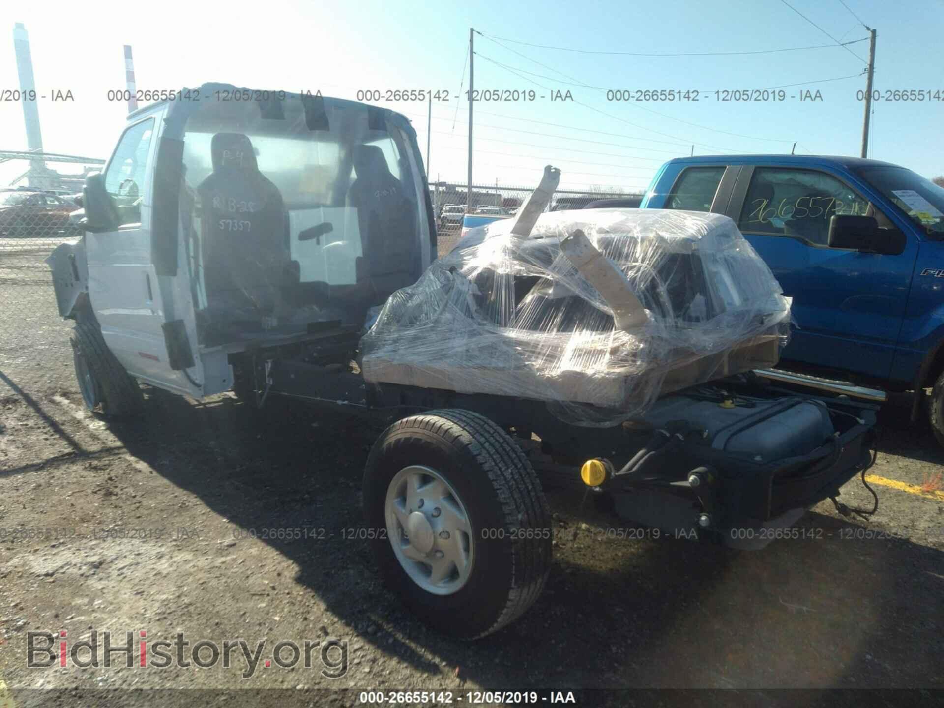 2019 FORD ECONOLINE - VIN: 1FDWE3F60KDC06211 - Фото 3