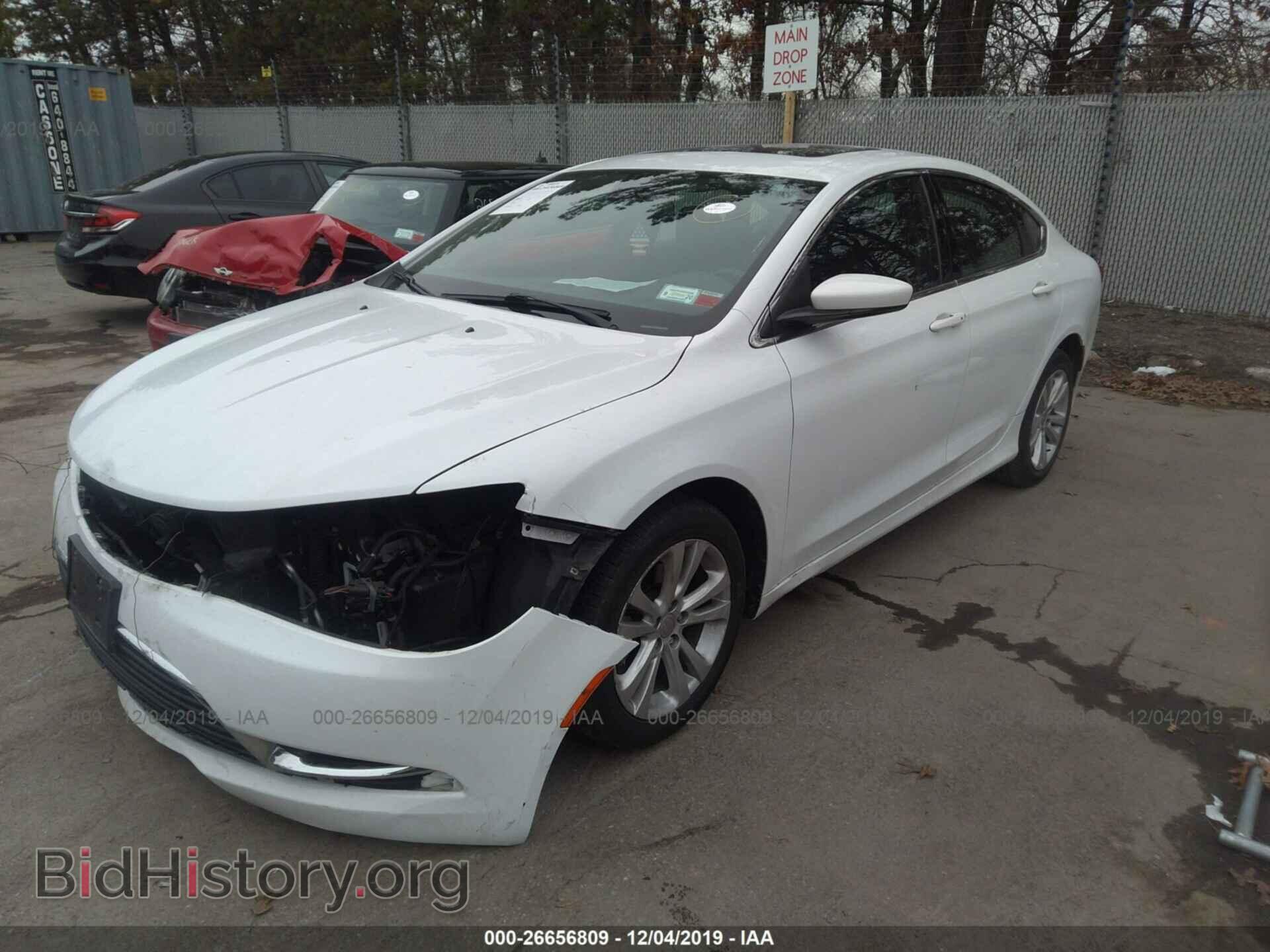 2016 CHRYSLER 200 - VIN: 1C3CCCAB8GN133693 - Photo 2