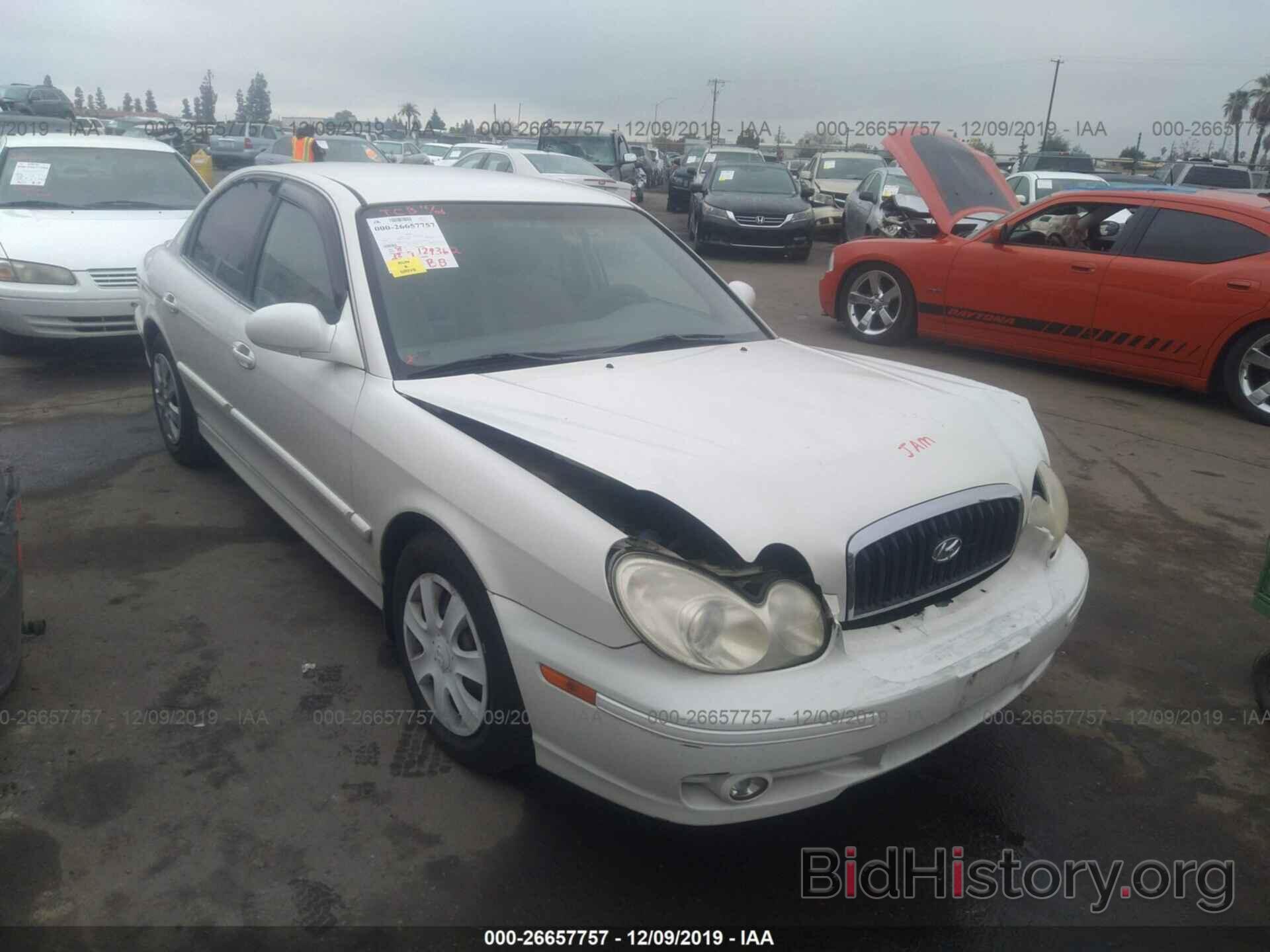 Photo KMHWF25S44A039443 - HYUNDAI SONATA 2004