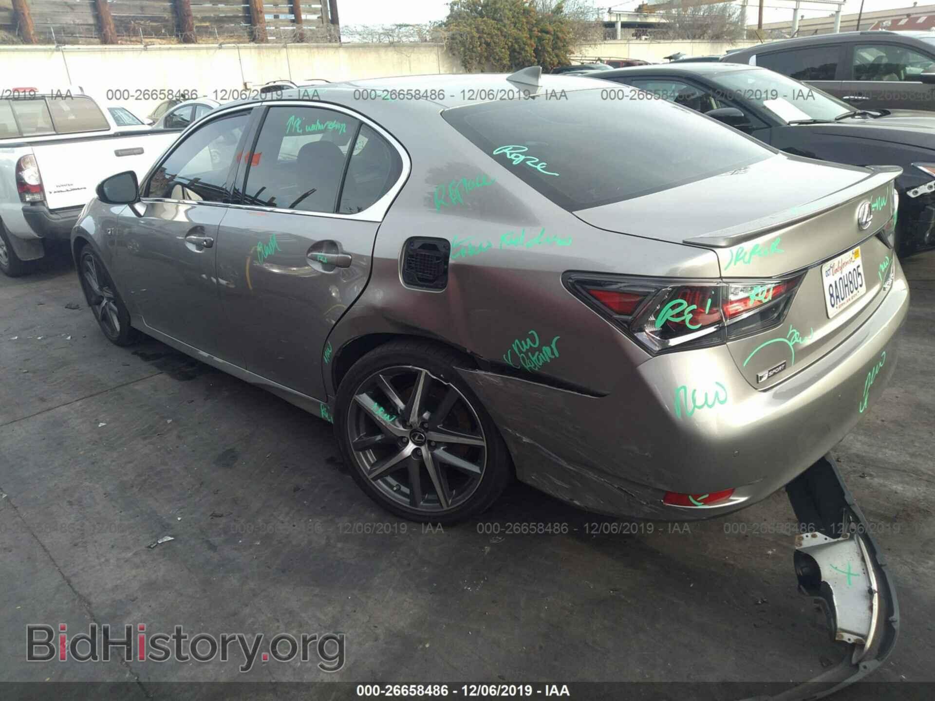 2017 Lexus GS - VIN: JTHBZ1BL1HA012061 - Фото 3