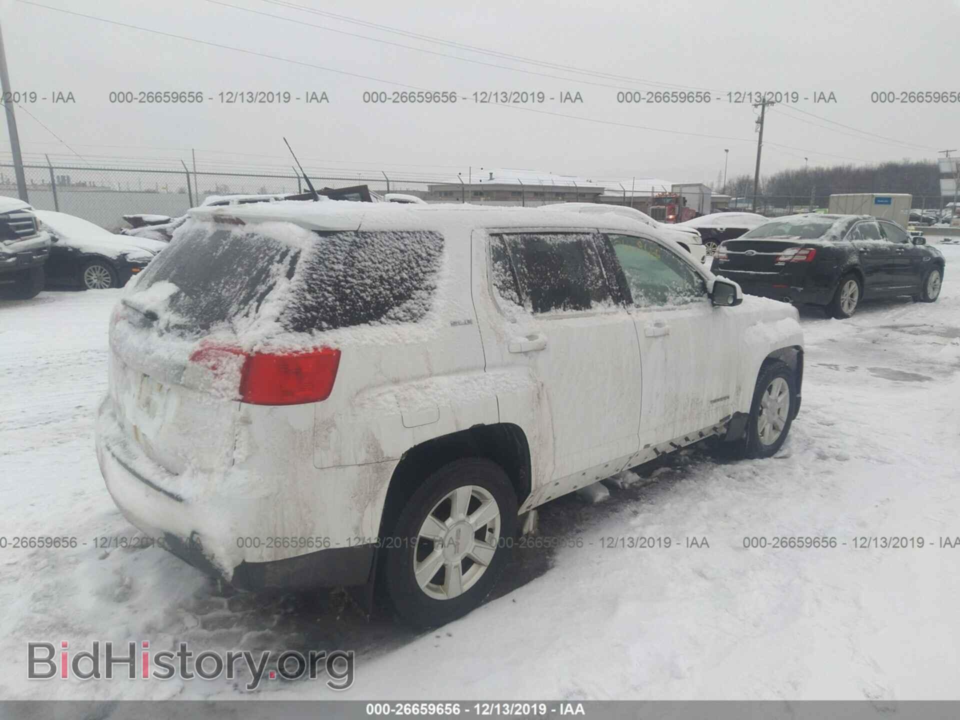 2011 GMC TERRAIN - VIN: 2CTALMEC3B6408917 - Photo 4