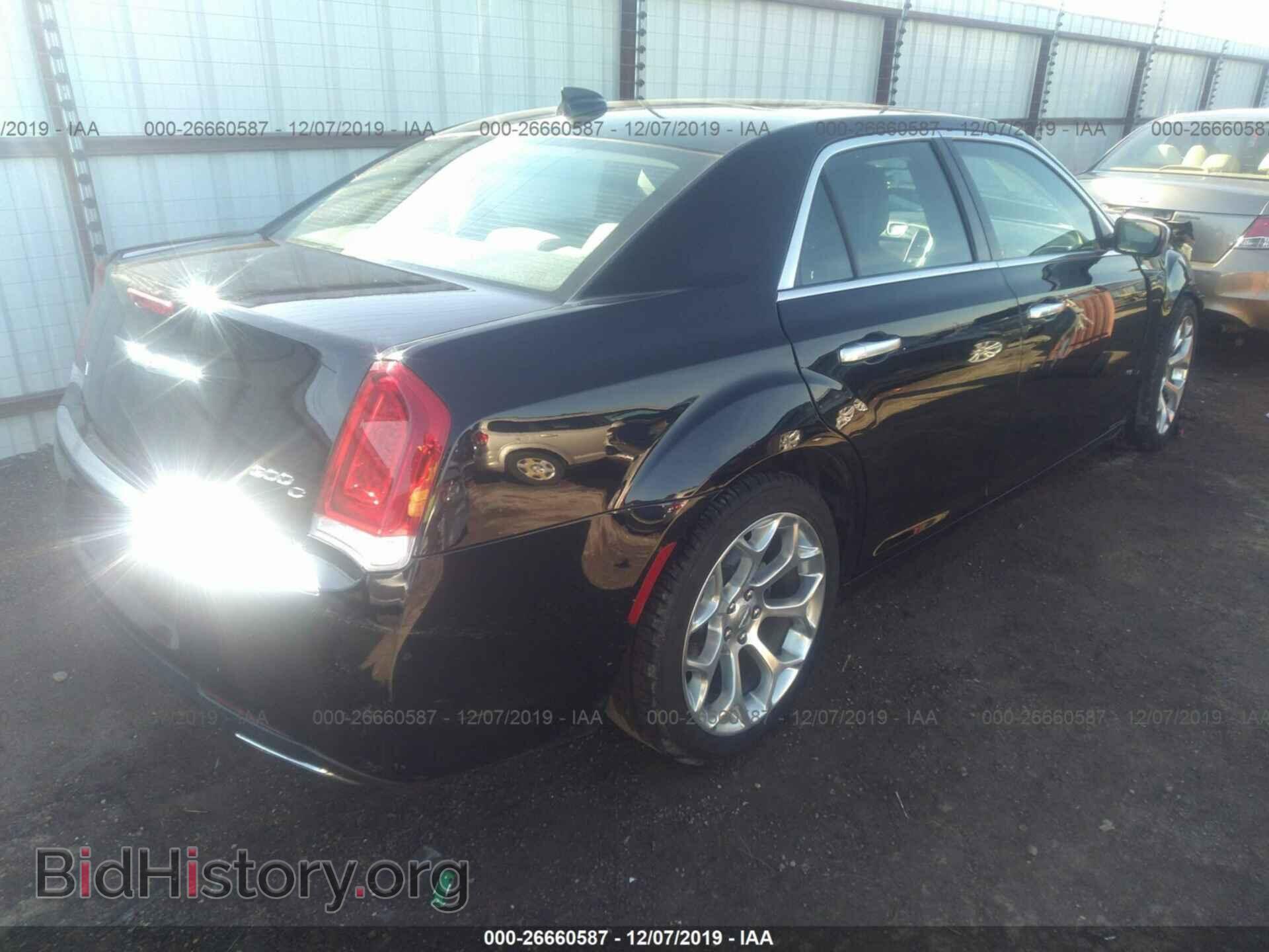 2017 CHRYSLER 300C - VIN: 2C3CCAPT6HH616873 - Фото 4