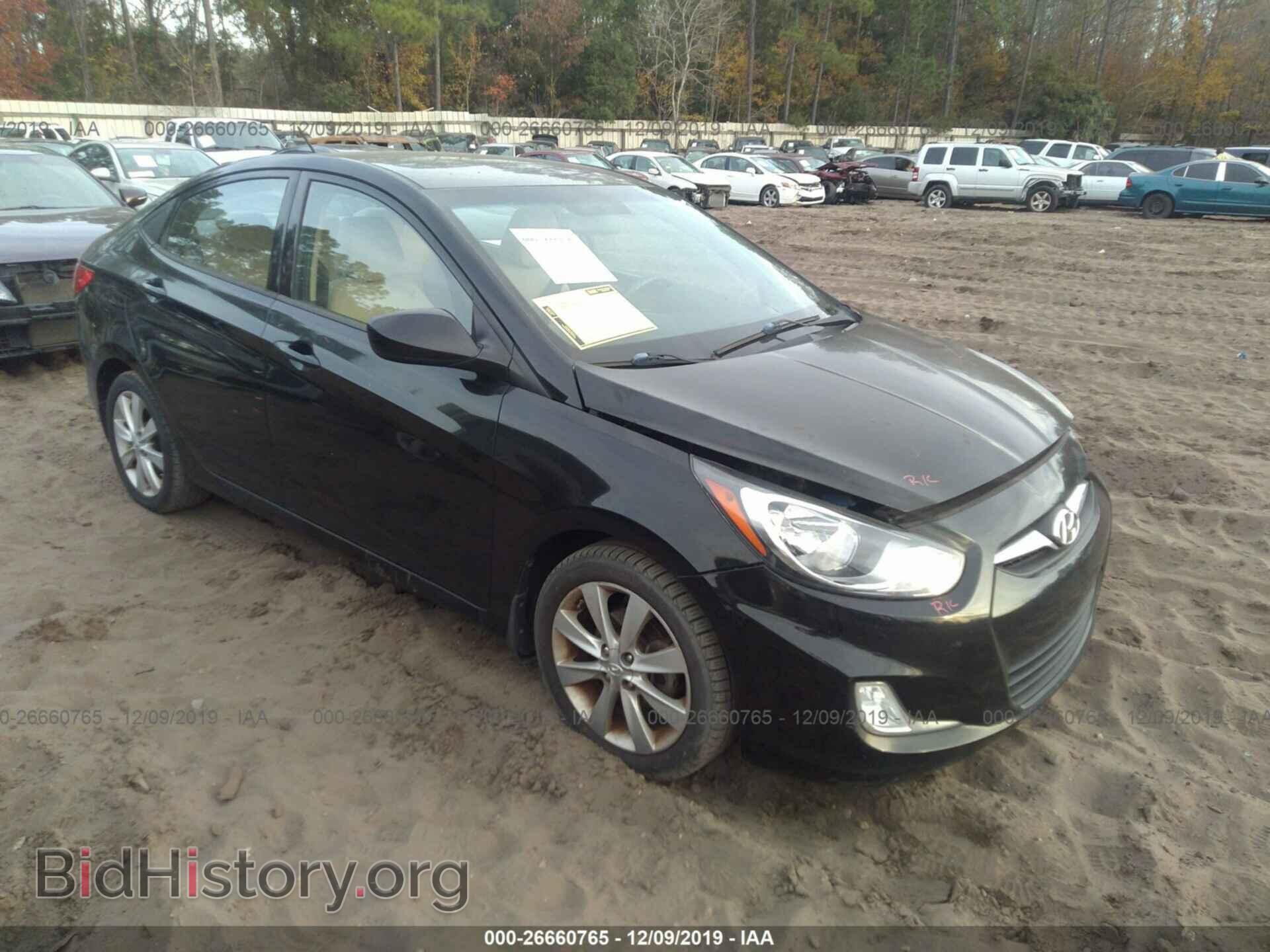 Фотография KMHCU4AE4DU336439 - HYUNDAI ACCENT 2013