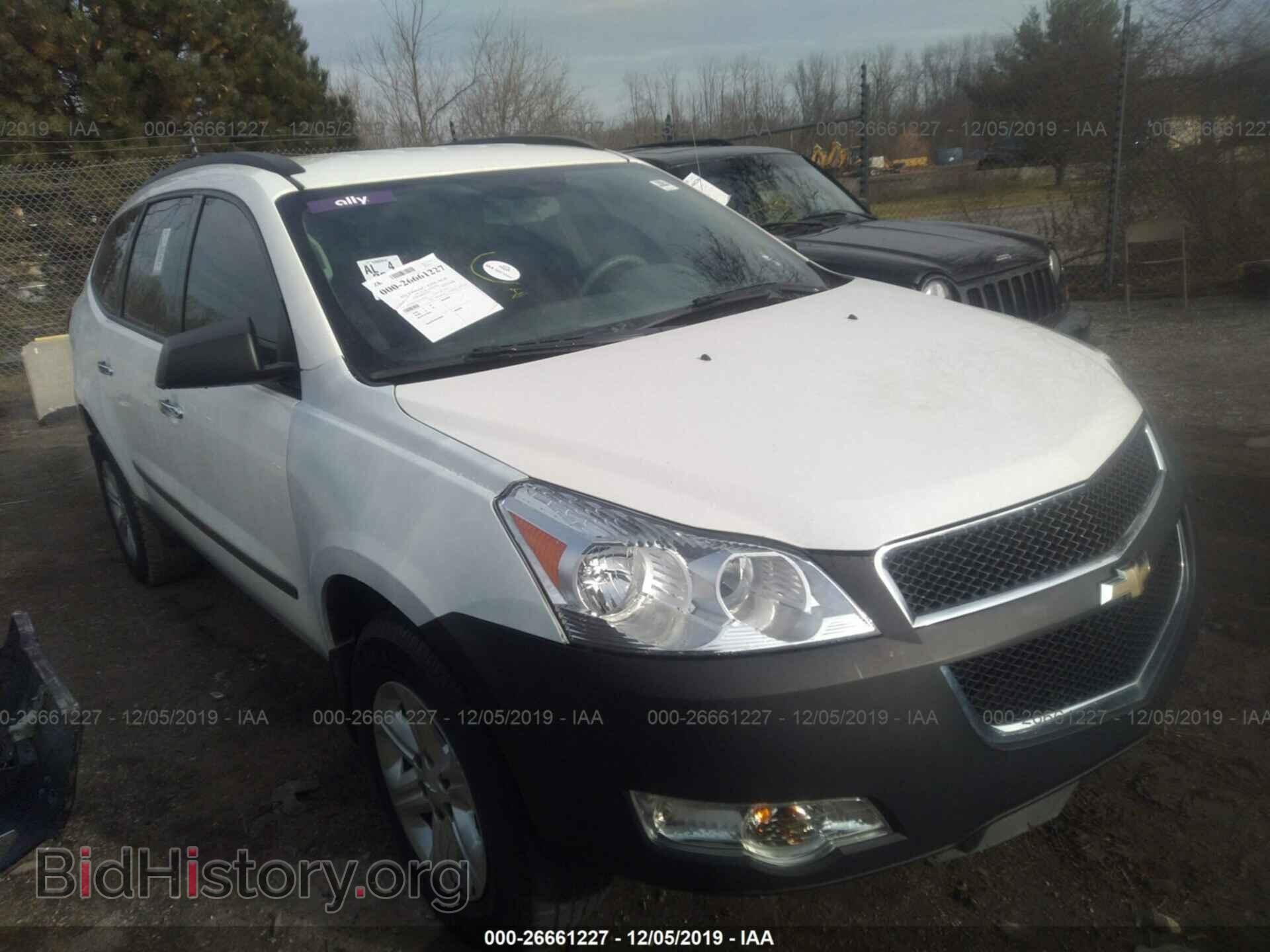 Фотография 1GNKRFED2CJ416618 - CHEVROLET TRAVERSE 2012