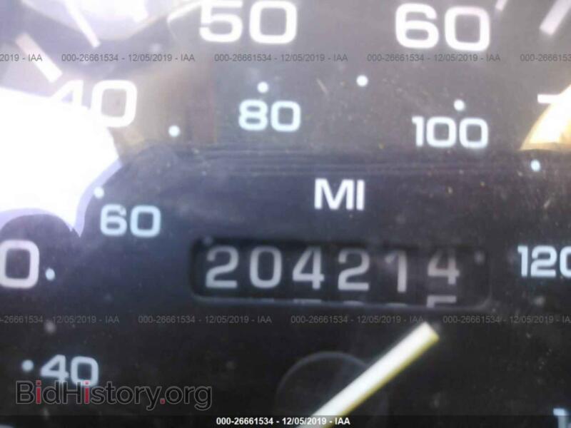 1993 Dodge RAM VAN (VIN 2B7HB21X4PK523857) — photo 7 of 11