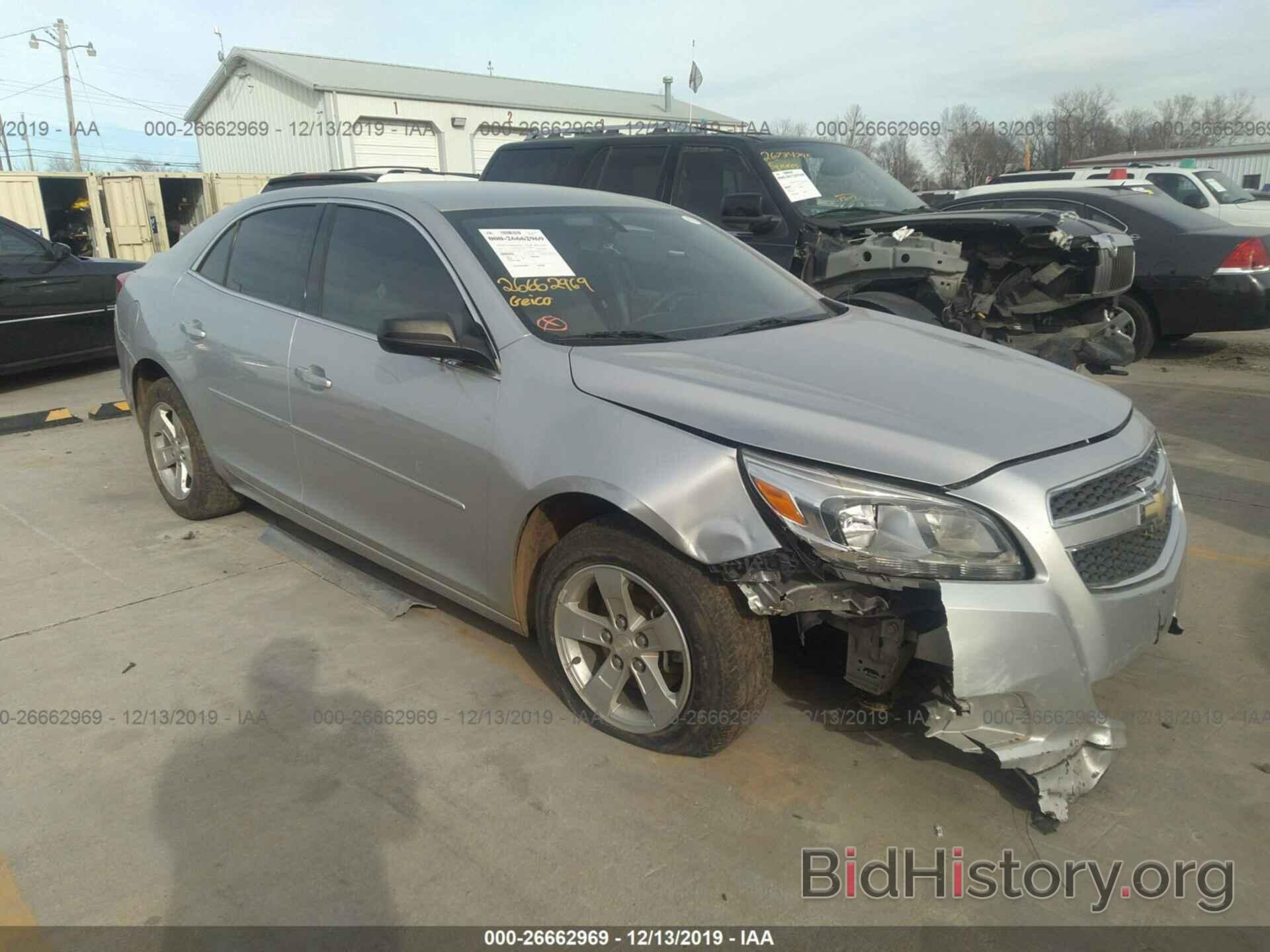 Photo 1G11A5SA3DF317867 - CHEVROLET MALIBU 2013