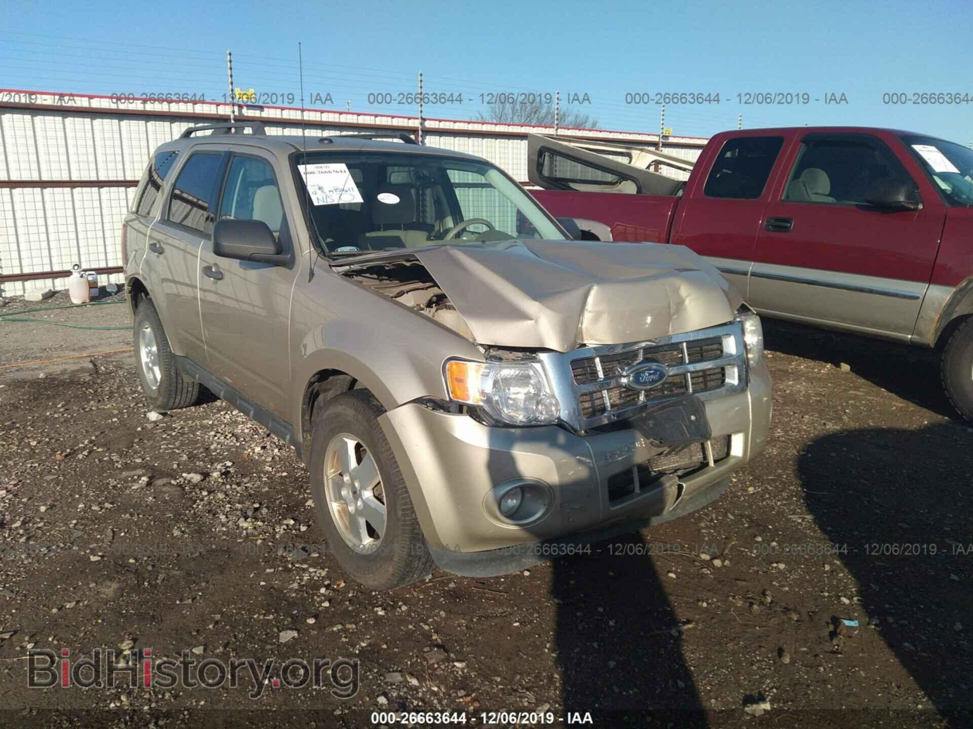 Фотография 1FMCU0D74CKB82430 - FORD ESCAPE 2012