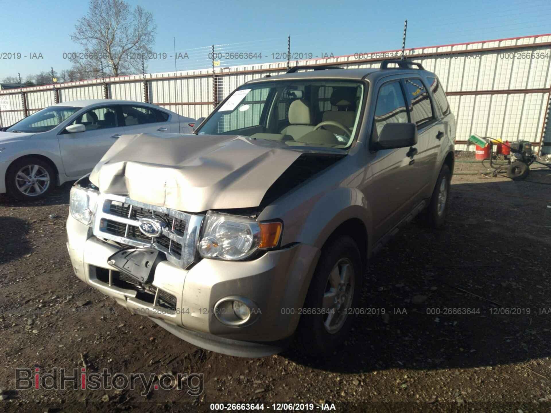 2012 FORD ESCAPE - VIN: 1FMCU0D74CKB82430 - Photo 2