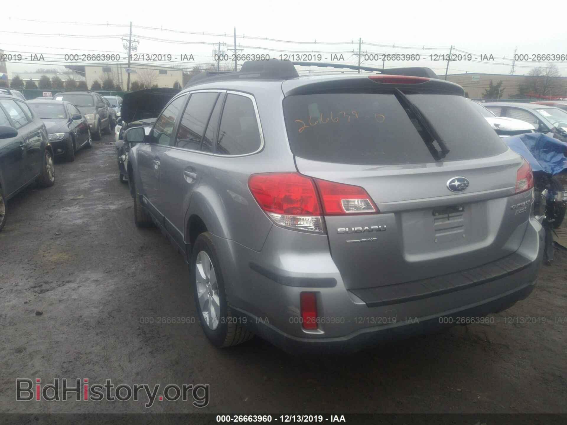 2010 Subaru Outback - VIN: 4S4BRBFC0A3343396 - Фото 3