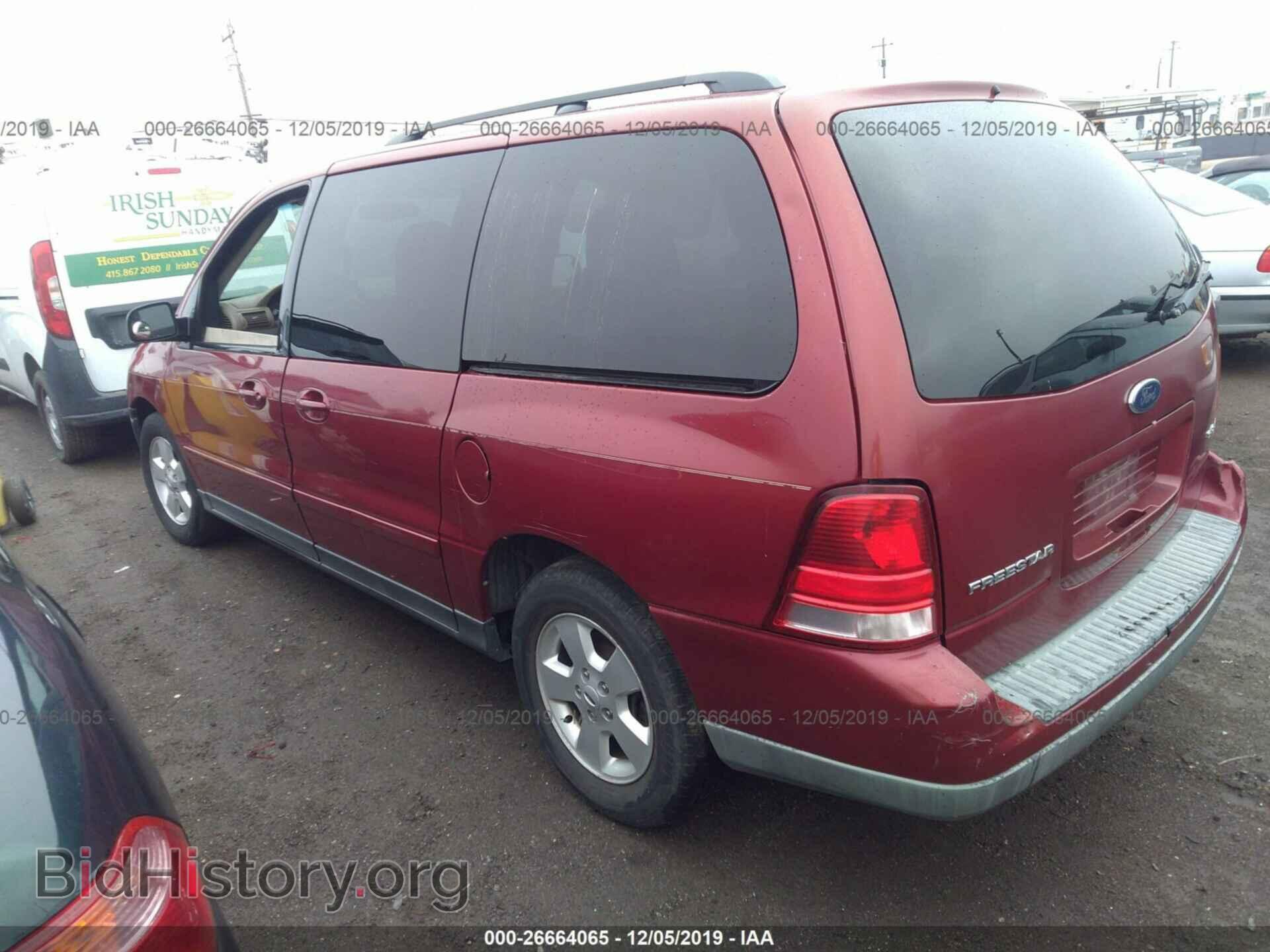 2005 FORD FREESTAR - VIN: 2FMDA576X5BA00692 - Фото 3
