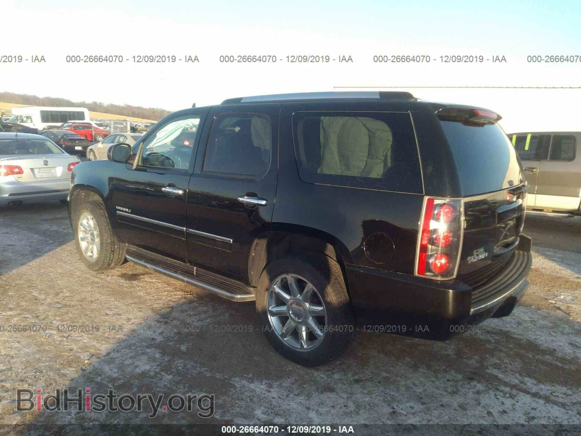 2011 GMC YUKON - VIN: 1GKS2EEF3BR359715 - Фото 3