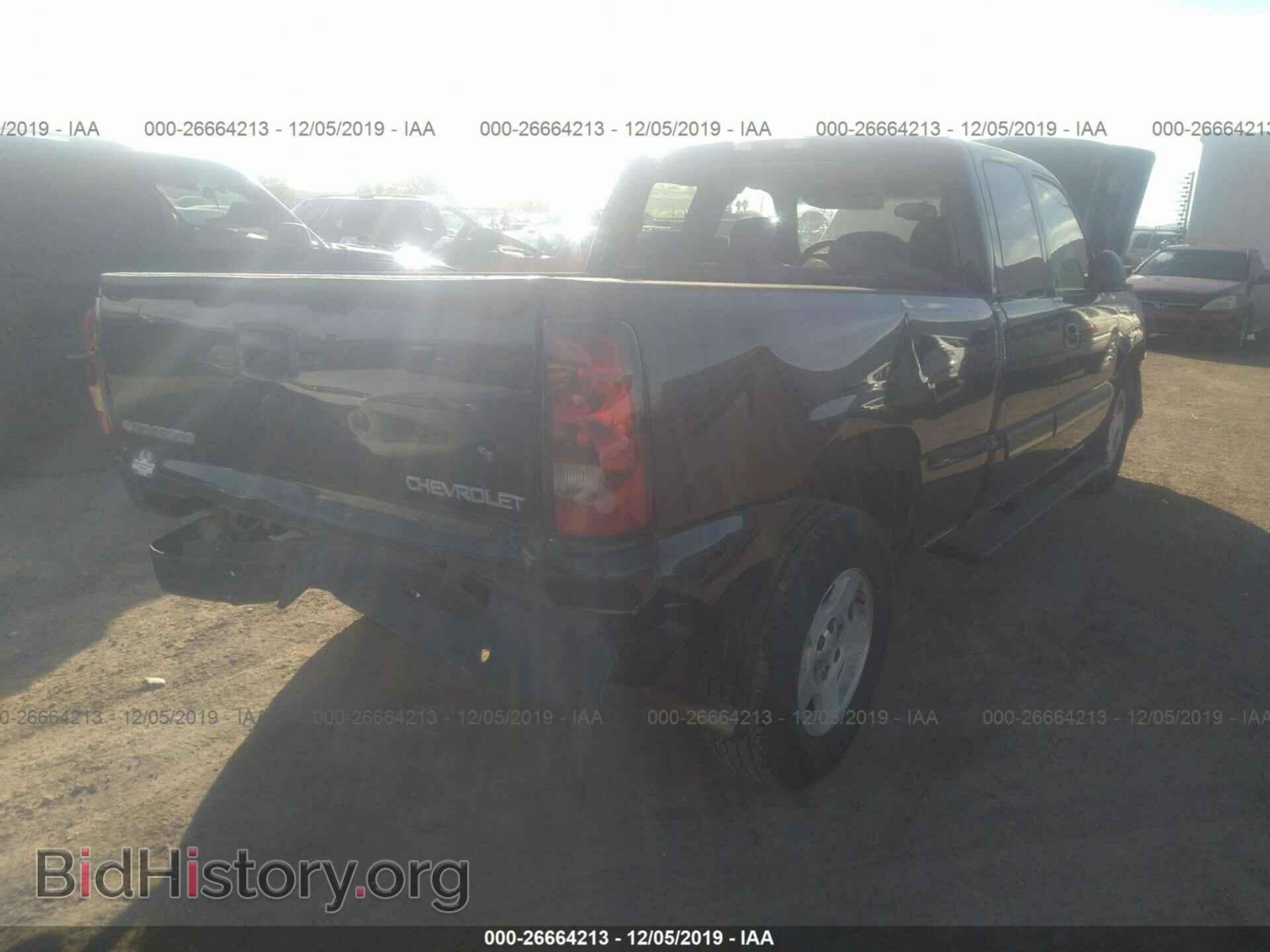 2005 CHEVROLET SILVERADO - VIN: 2GCEC19V751156405 - Фото 4