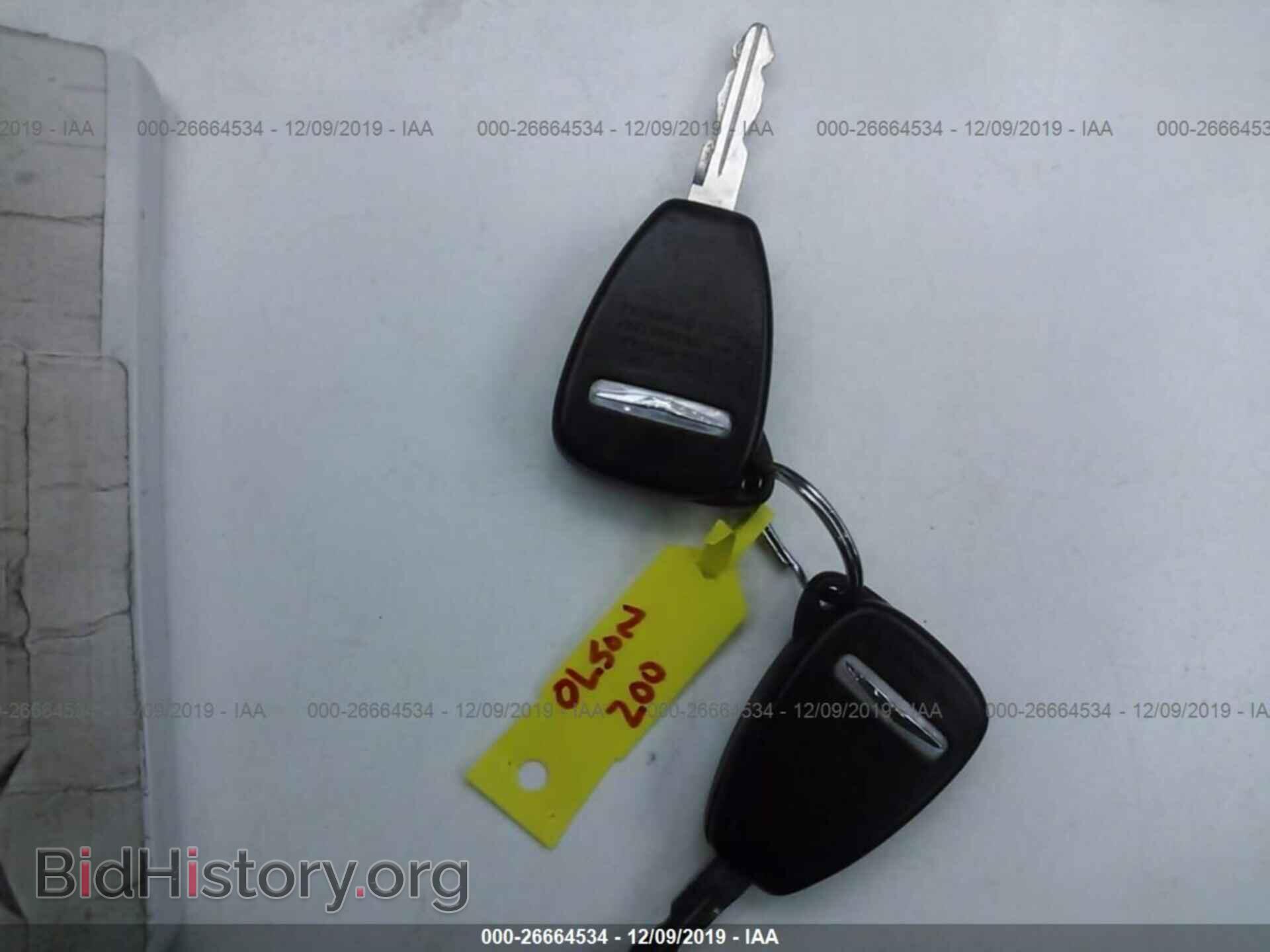 2012 Chrysler 200 - VIN: 1C3CCBCB6CN207758 - Фото 11