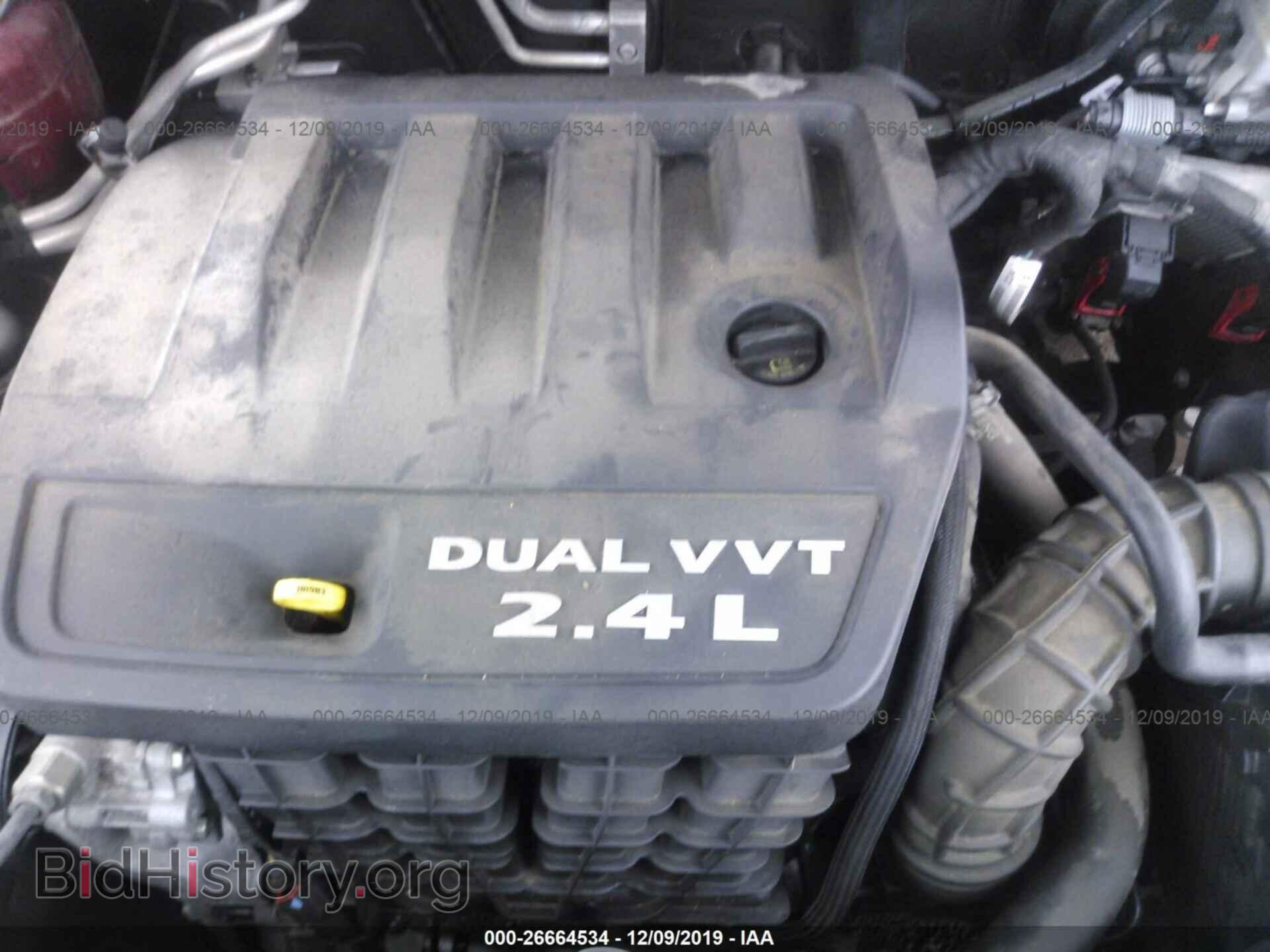 2012 Chrysler 200 - VIN: 1C3CCBCB6CN207758 - Фото 10