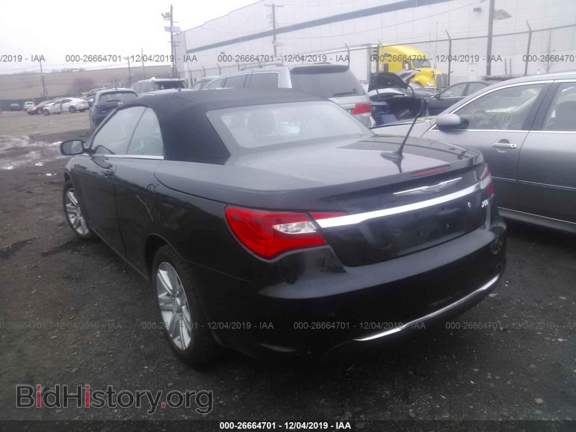 2013 CHRYSLER 200 - VIN: 1C3BCBEG4DN631946 - Фото 3