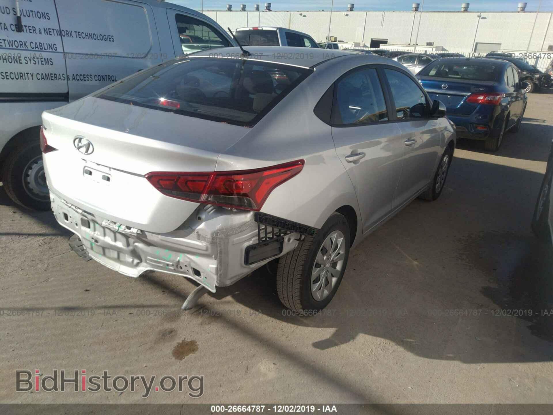 2019 HYUNDAI ACCENT - VIN: 3KPC24A37KE070130 - Фото 4