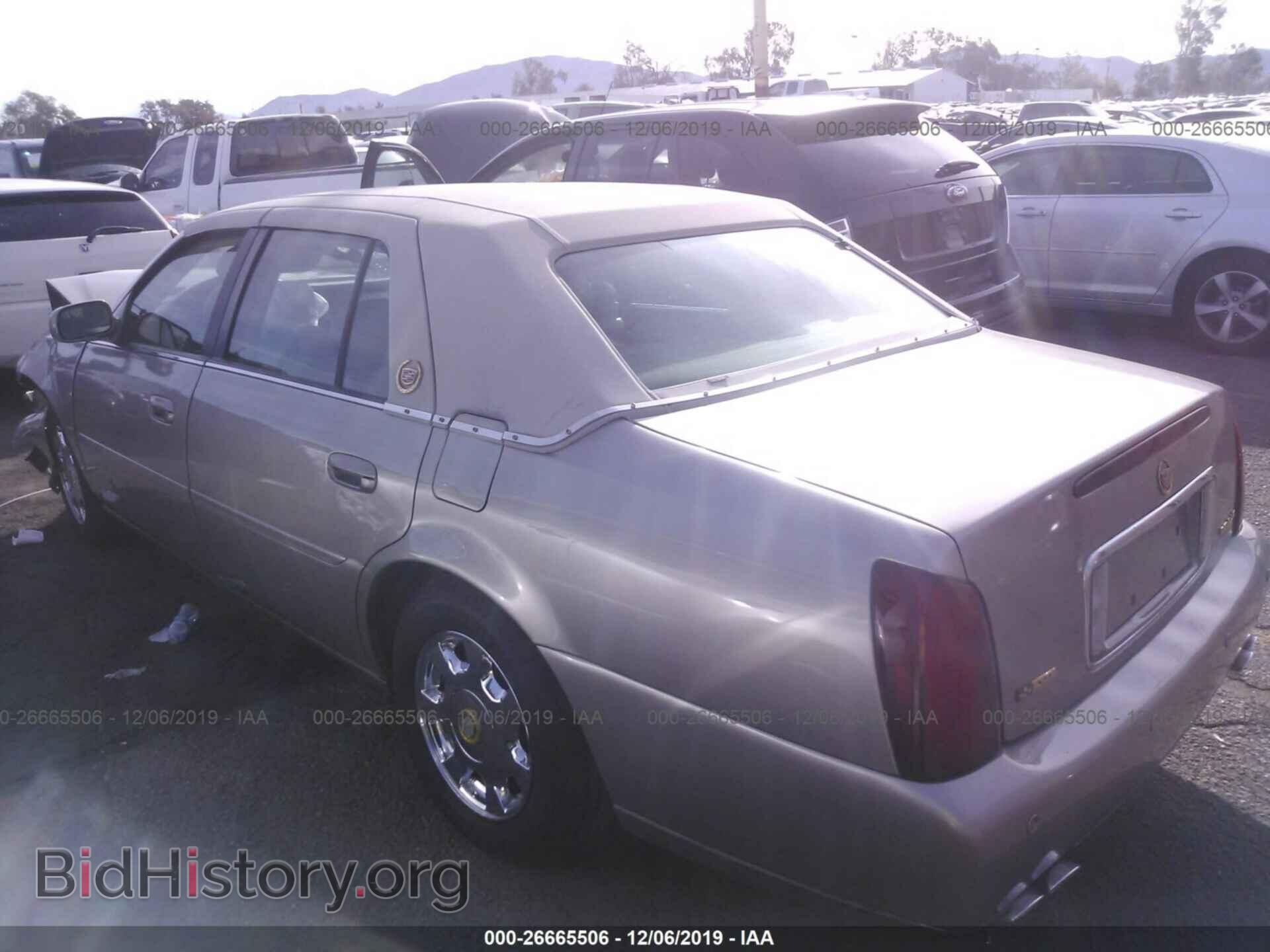 2004 CADILLAC DEVILLE - VIN: 1G6KD54Y94U133903 - Photo 3