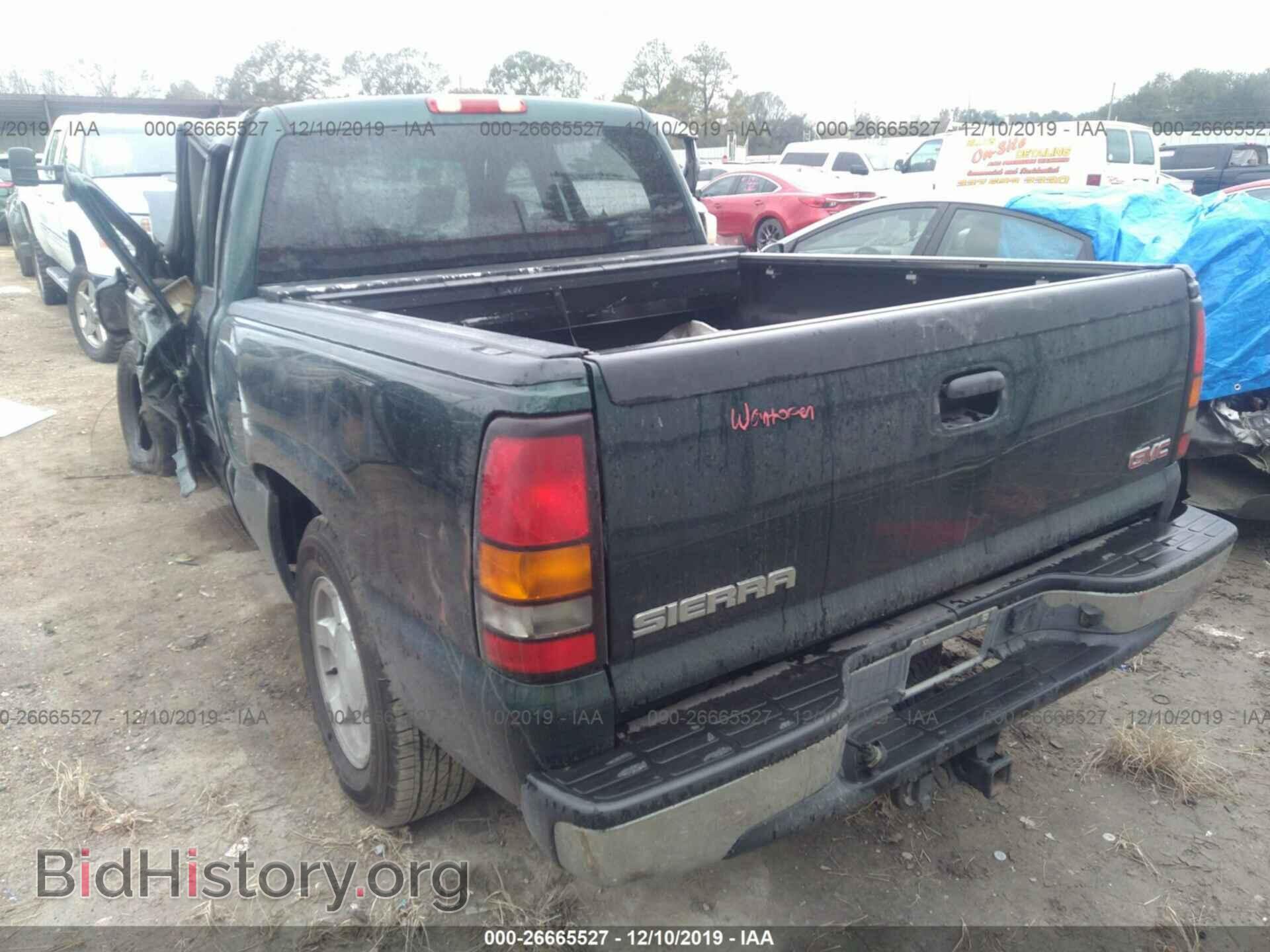 2005 GMC NEW SIERRA - VIN: 2GTEC13T351385171 - Фото 3