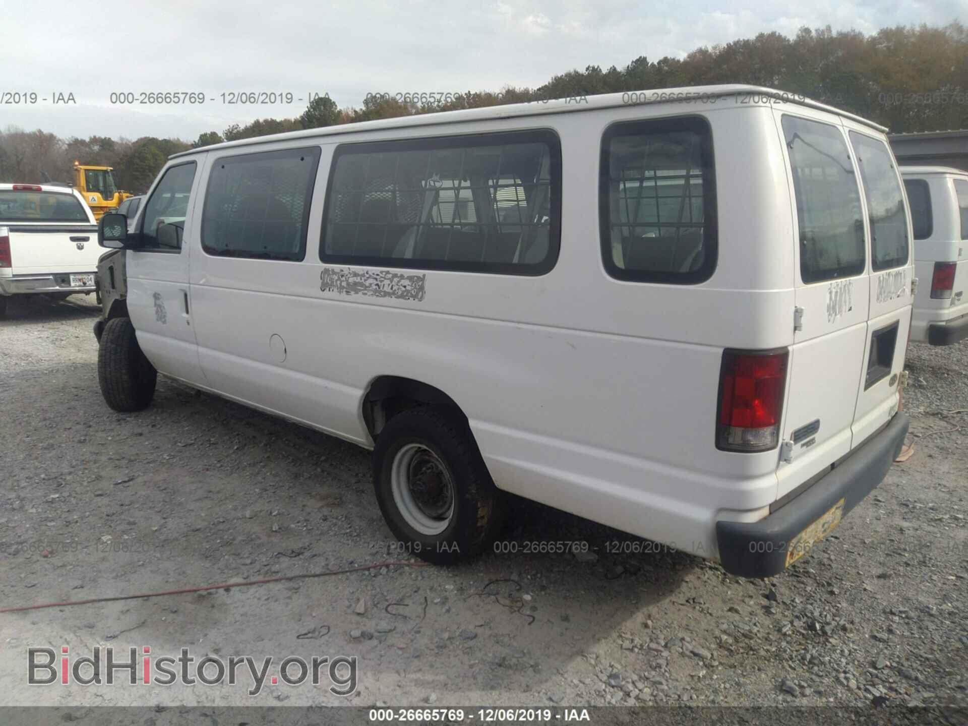2006 FORD ECONOLINE - VIN: 1FBSS31L36DB22967 - Фото 3