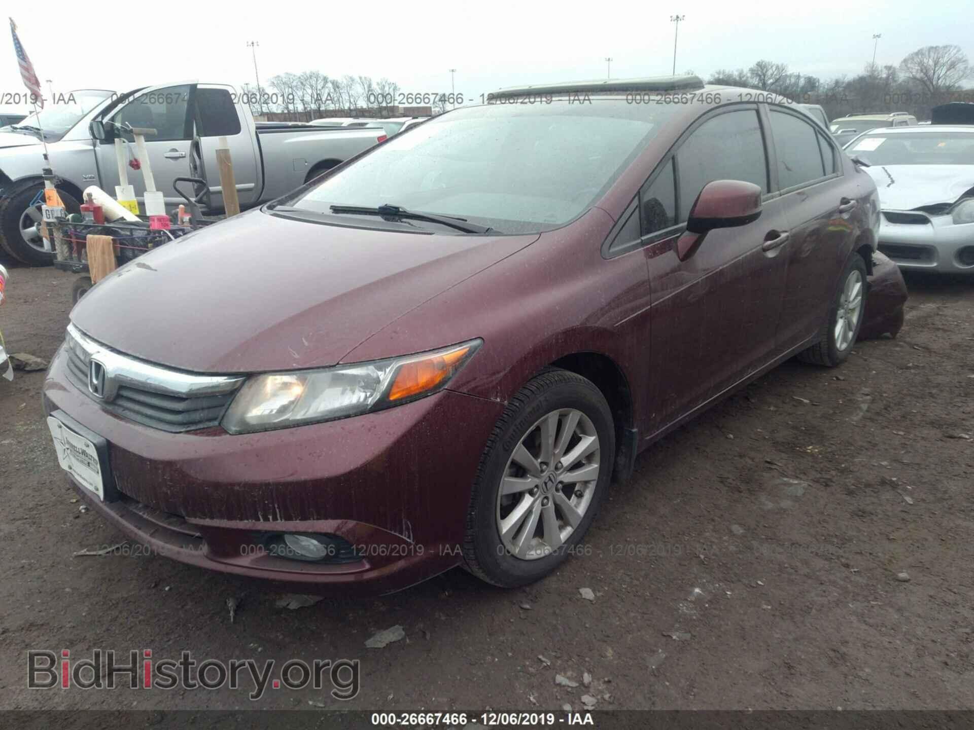 2012 HONDA CIVIC - VIN: 2HGFB2F90CH505494 - Фото 2