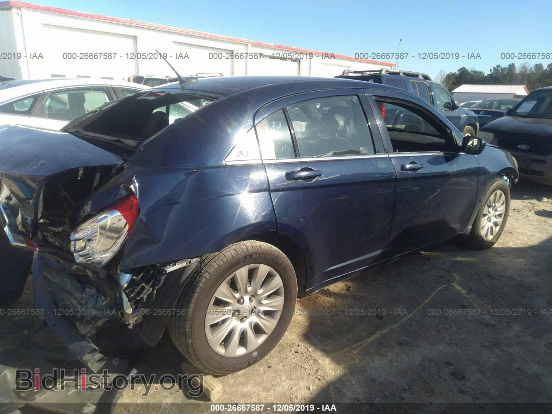 2014 CHRYSLER 200 - VIN: 1C3CCBAB2EN208430 - Фото 4