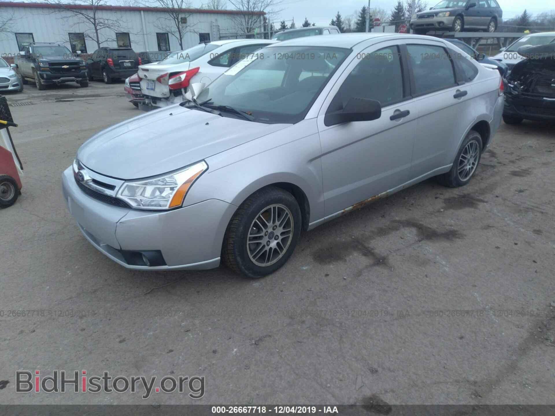 2011 FORD FOCUS - VIN: 1FAHP3FN2BW178761 - Фото 2