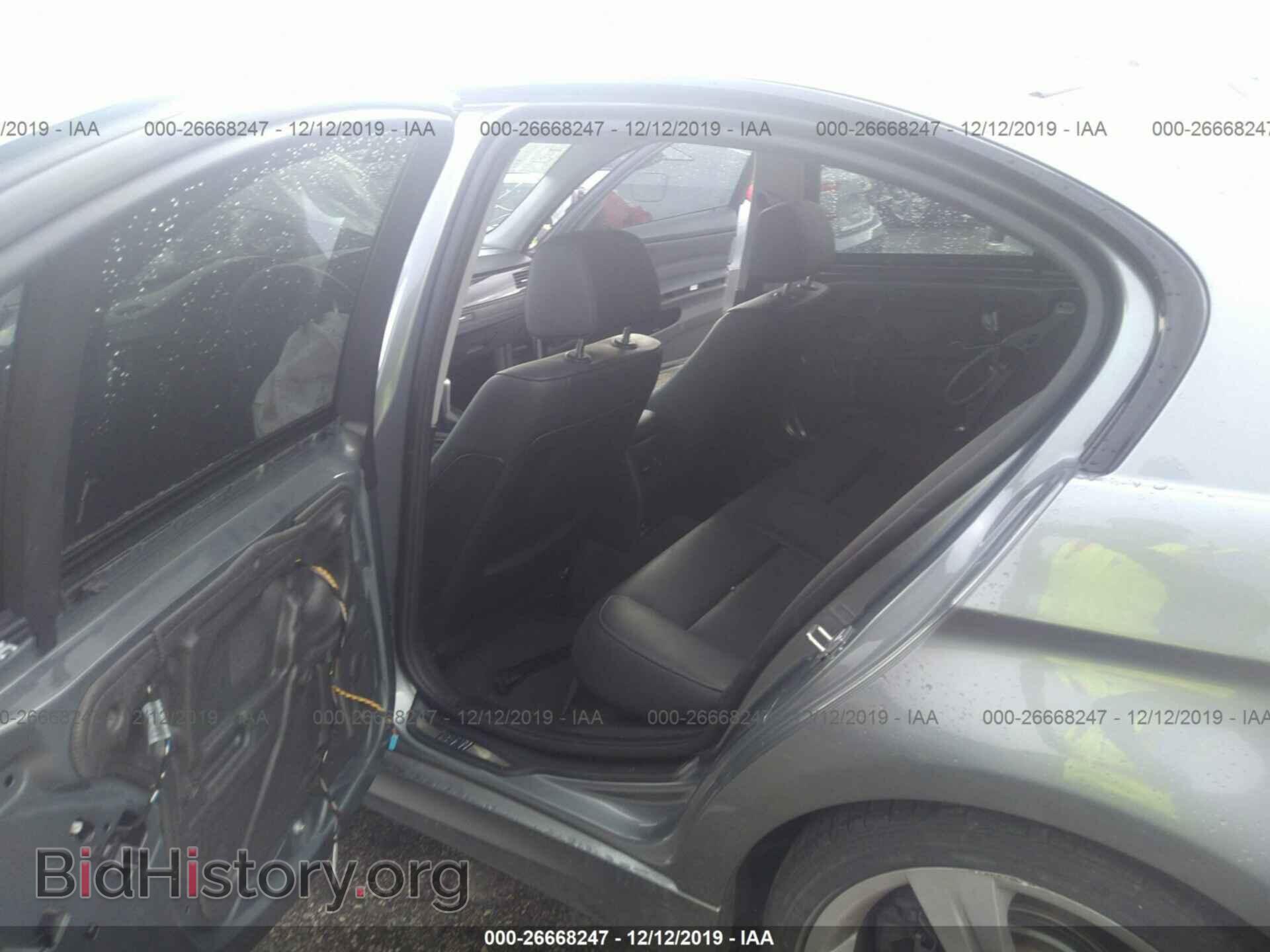 2011 BMW 335 - VIN: WBAPM5C57BE435561 - Фото 8