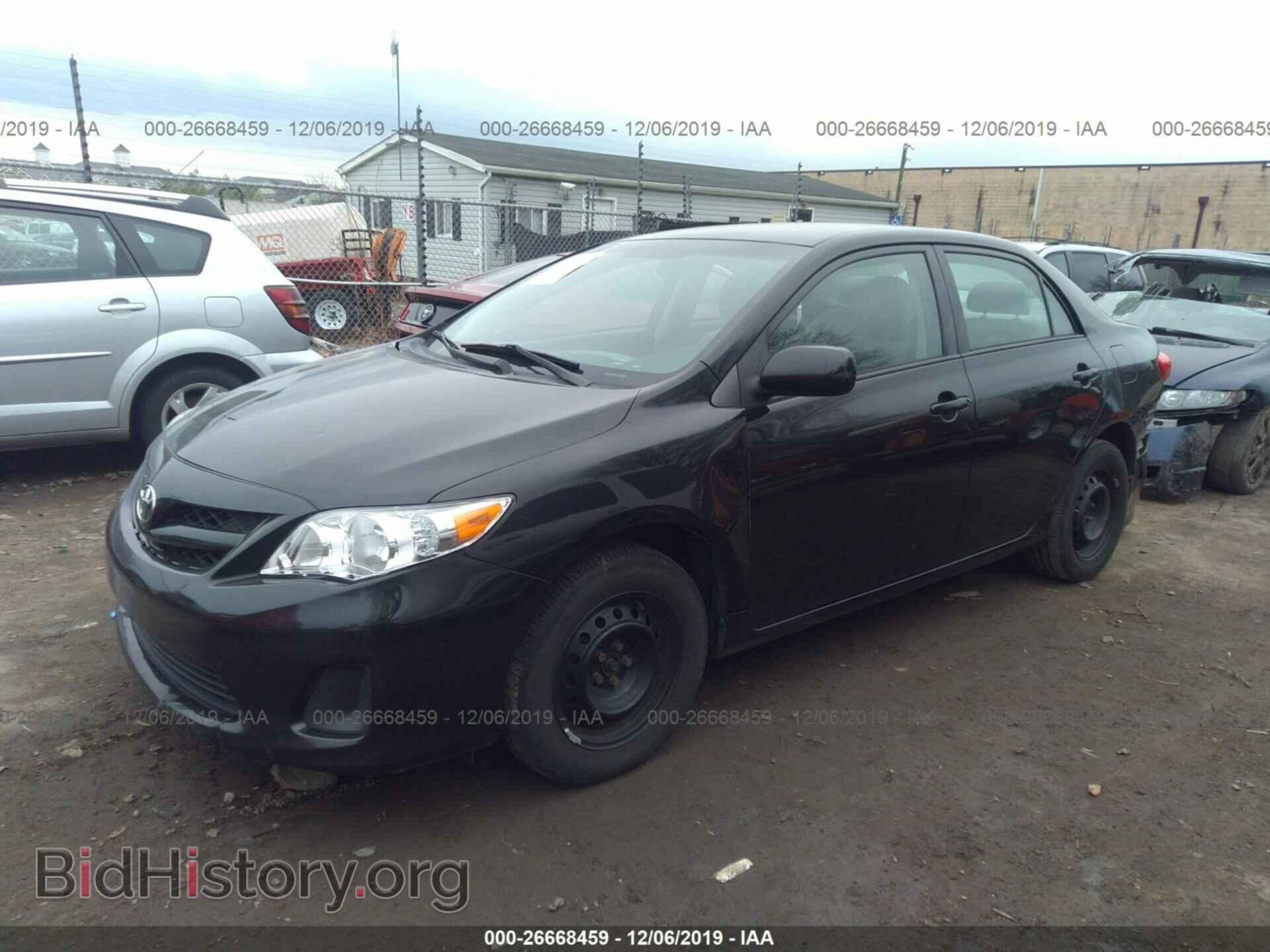 2011 TOYOTA COROLLA - VIN: 2T1BU4EE6BC729928 - Фото 2
