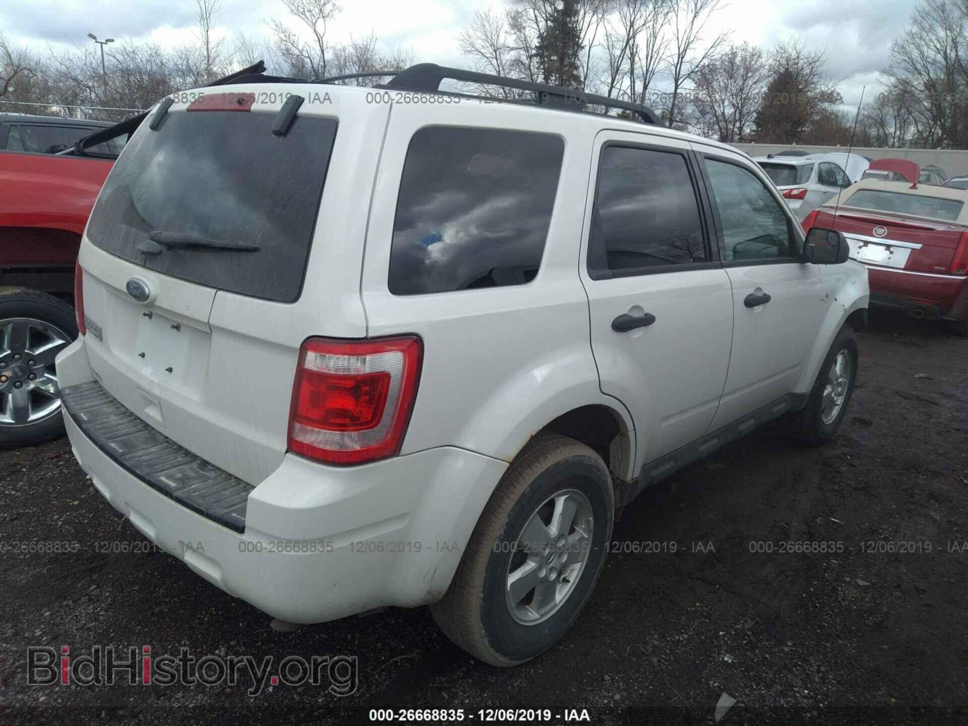 2012 FORD ESCAPE - VIN: 1FMCU0D73CKA11863 - Photo 4