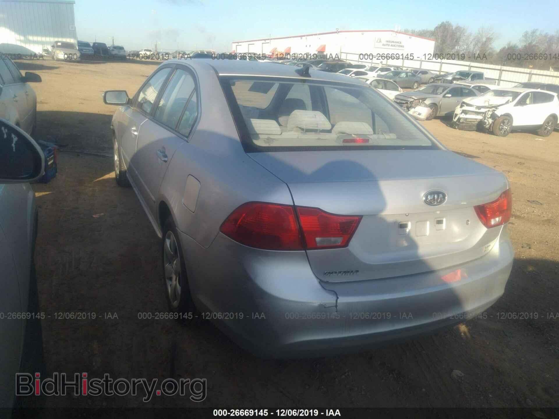 2009 KIA OPTIMA - VIN: KNAGE228995321997 - Фото 3