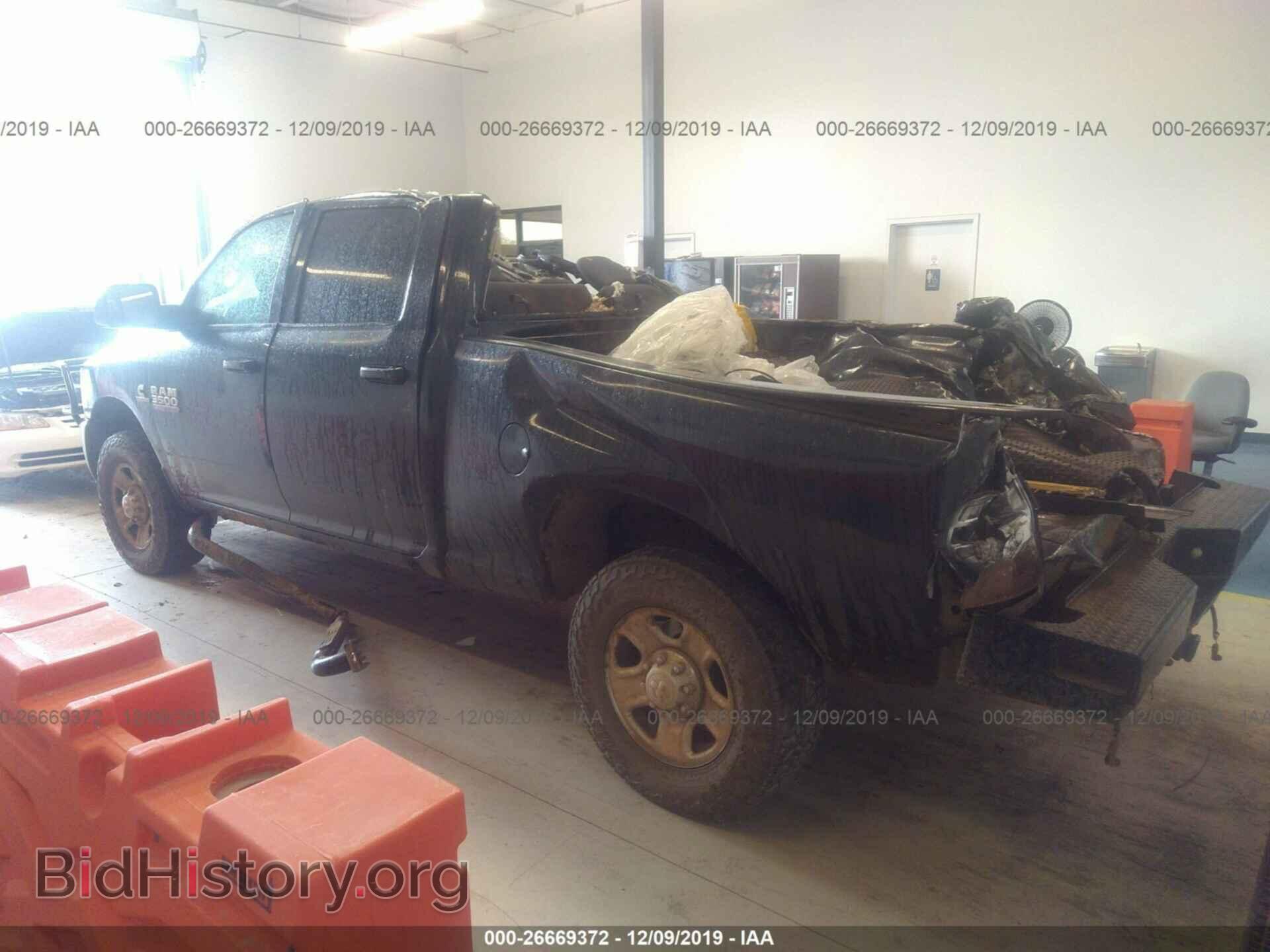 2014 RAM 3500 - VIN: 3C63R3CL2EG326063 - Photo 3