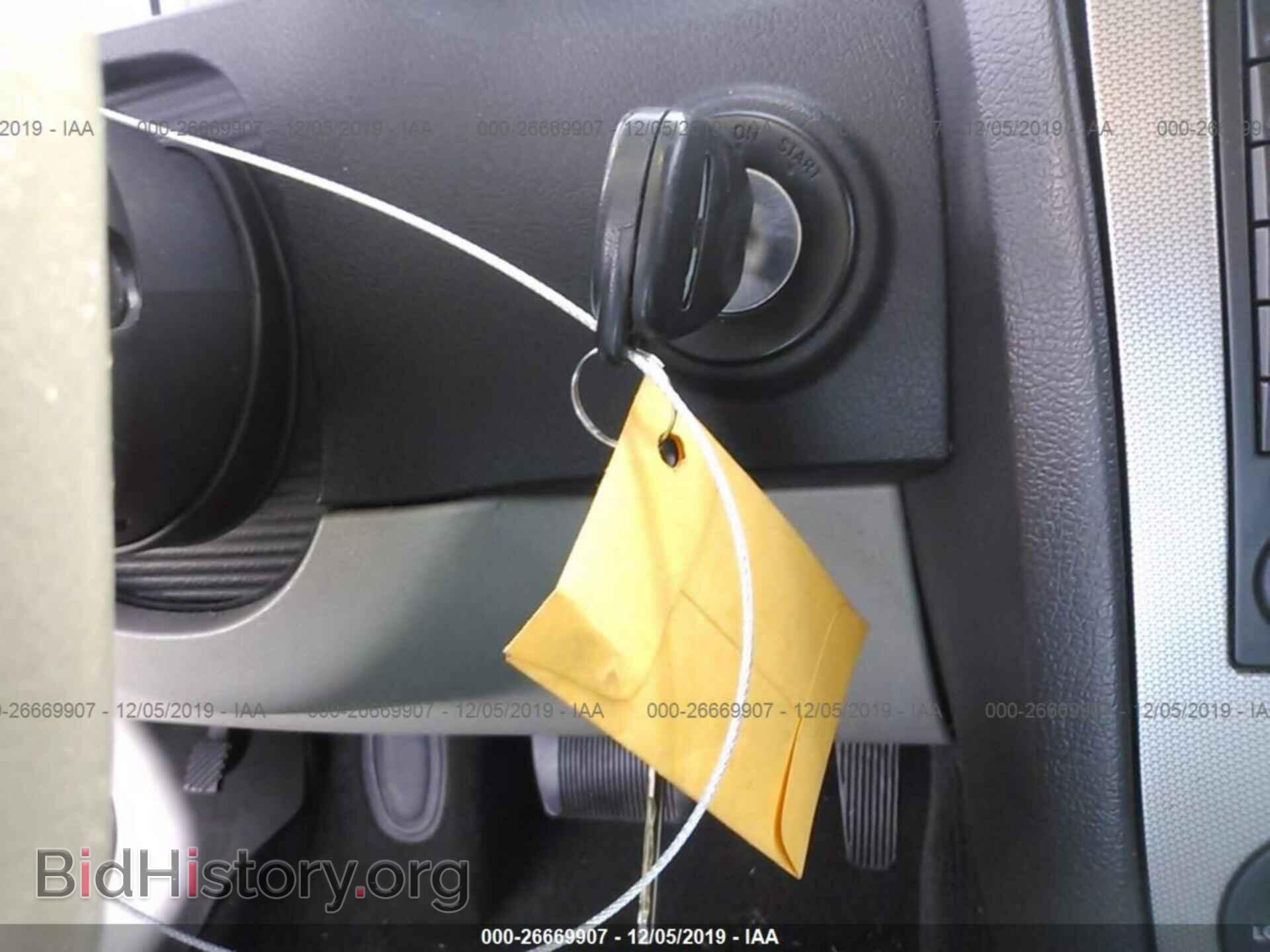2006 CHRYSLER 300C - VIN: 2C3LA73W26H330072 - Фото 11