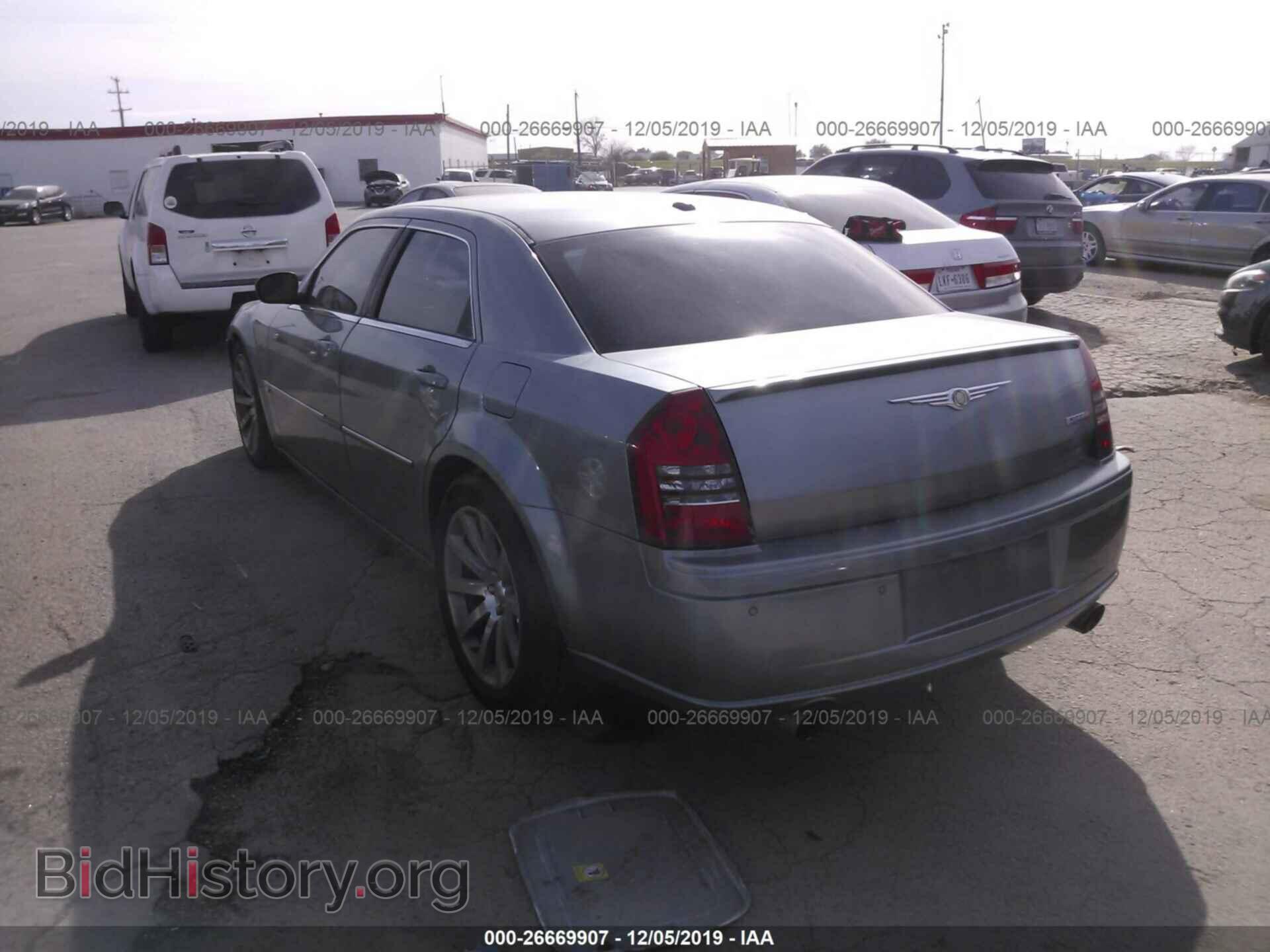 2006 CHRYSLER 300C - VIN: 2C3LA73W26H330072 - Фото 3