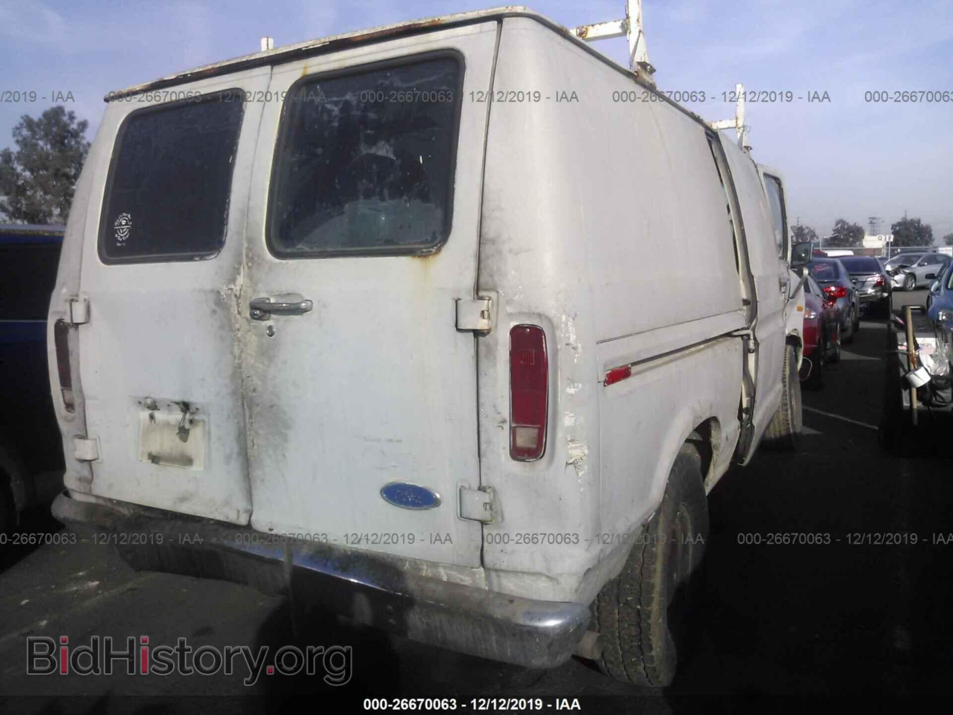 1990 FORD ECONOLINE - VIN: 1FTFE24N5LHB46655 - Photo 2