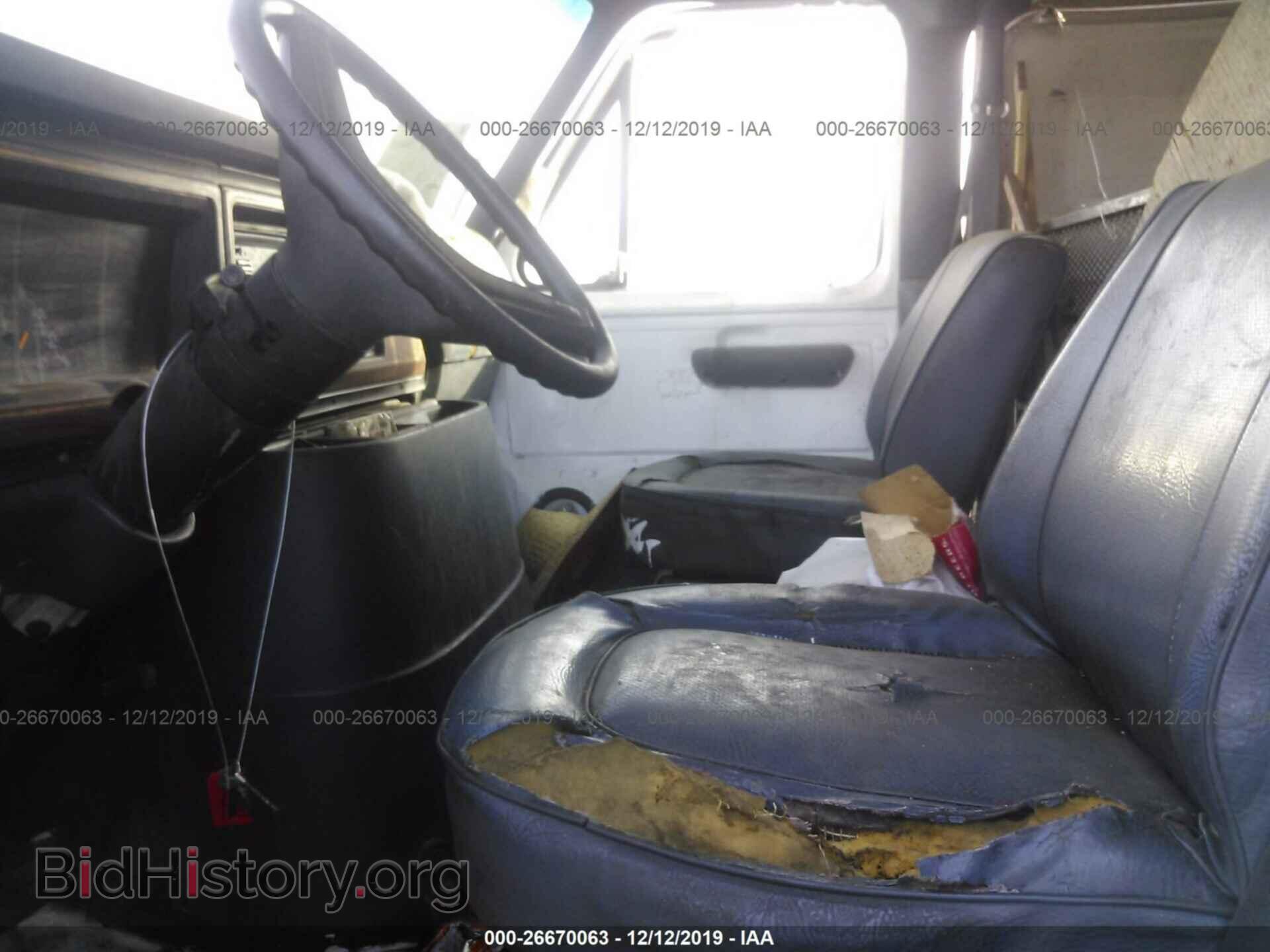 1990 FORD ECONOLINE - VIN: 1FTFE24N5LHB46655 - Photo 3
