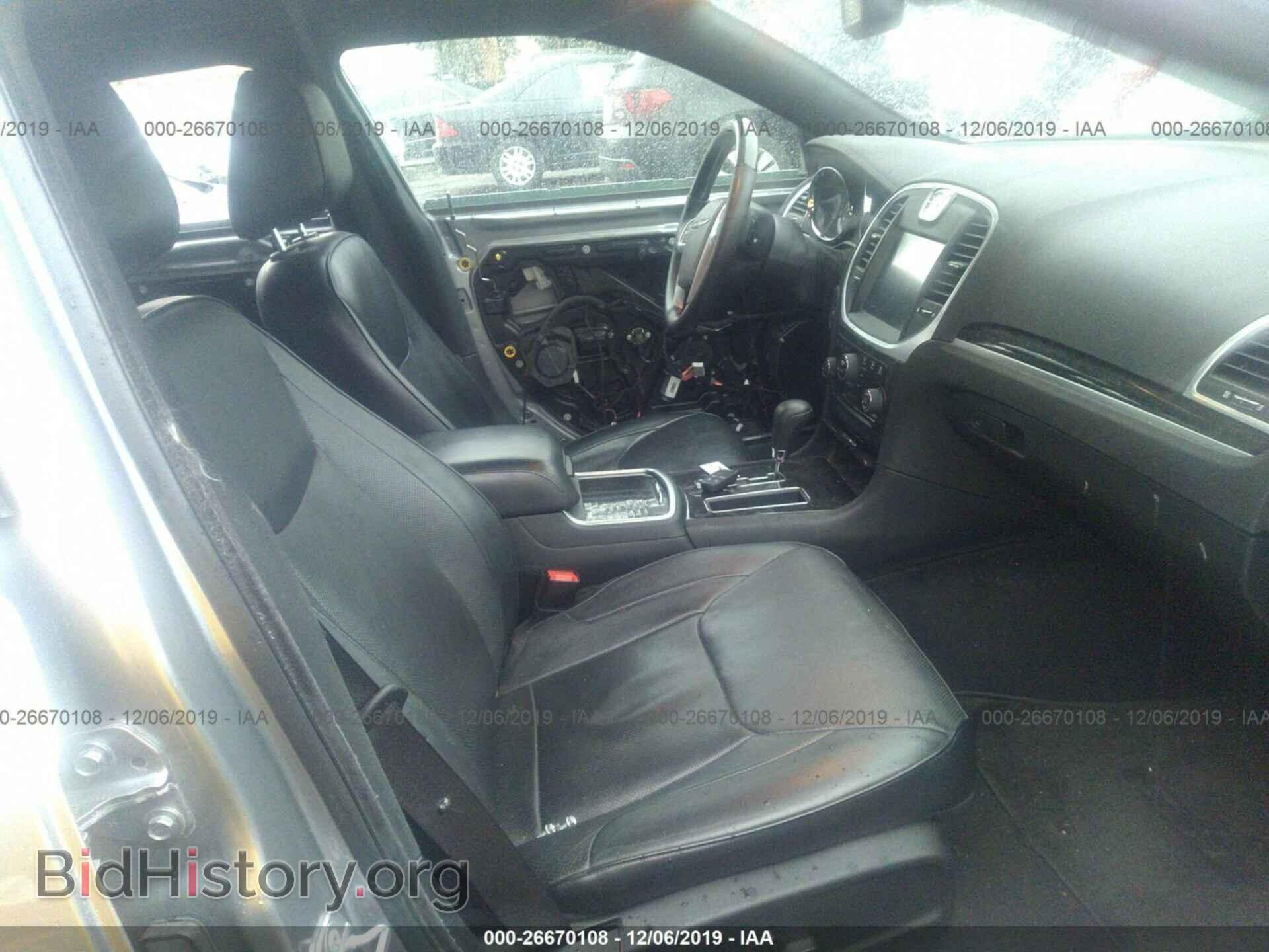 2014 CHRYSLER 300C - VIN: 2C3CCAET2EH253017 - Фото 5