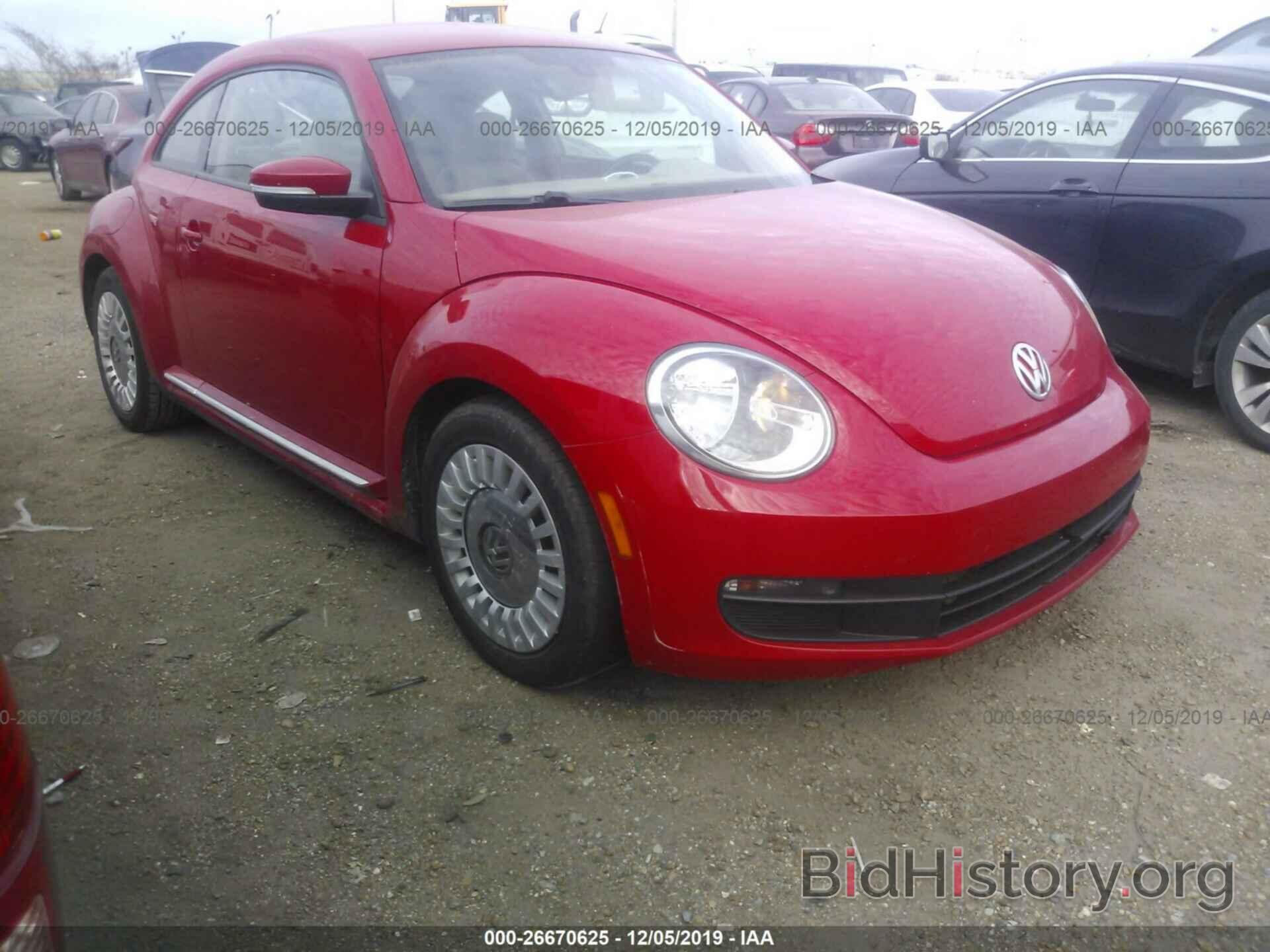 Photo 3VWJ07AT8GM615194 - VOLKSWAGEN BEETLE 2016