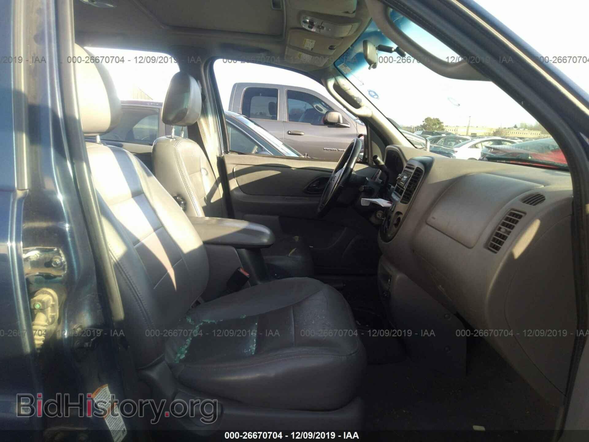 2002 FORD ESCAPE - VIN: 1FMCU04162KD57836 - Photo 5