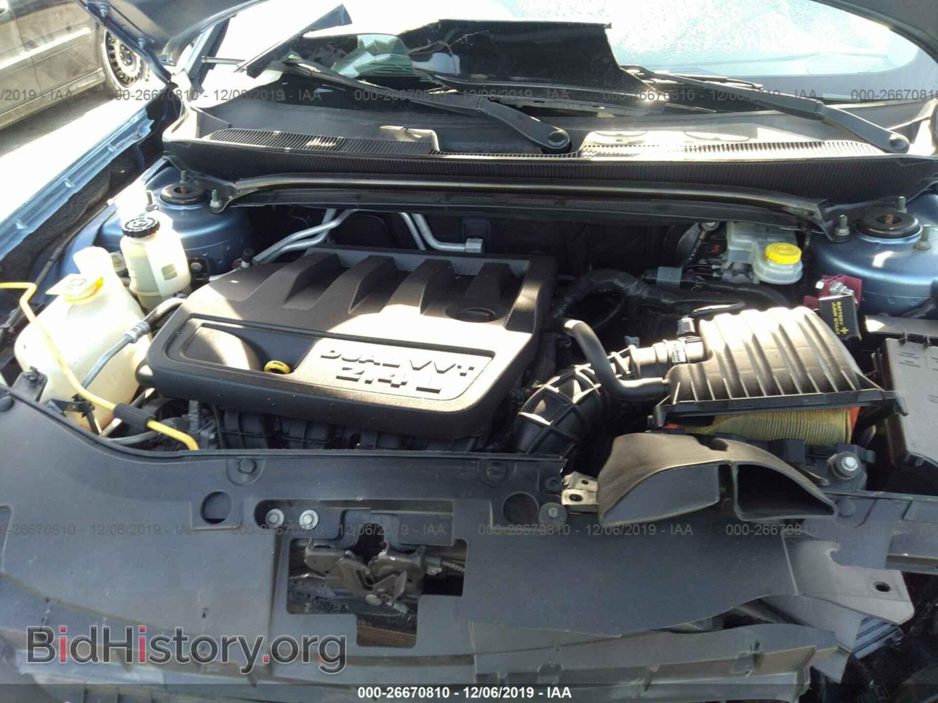 2011 CHRYSLER 200 - VIN: 1C3BC2FB2BN533711 - Photo 10