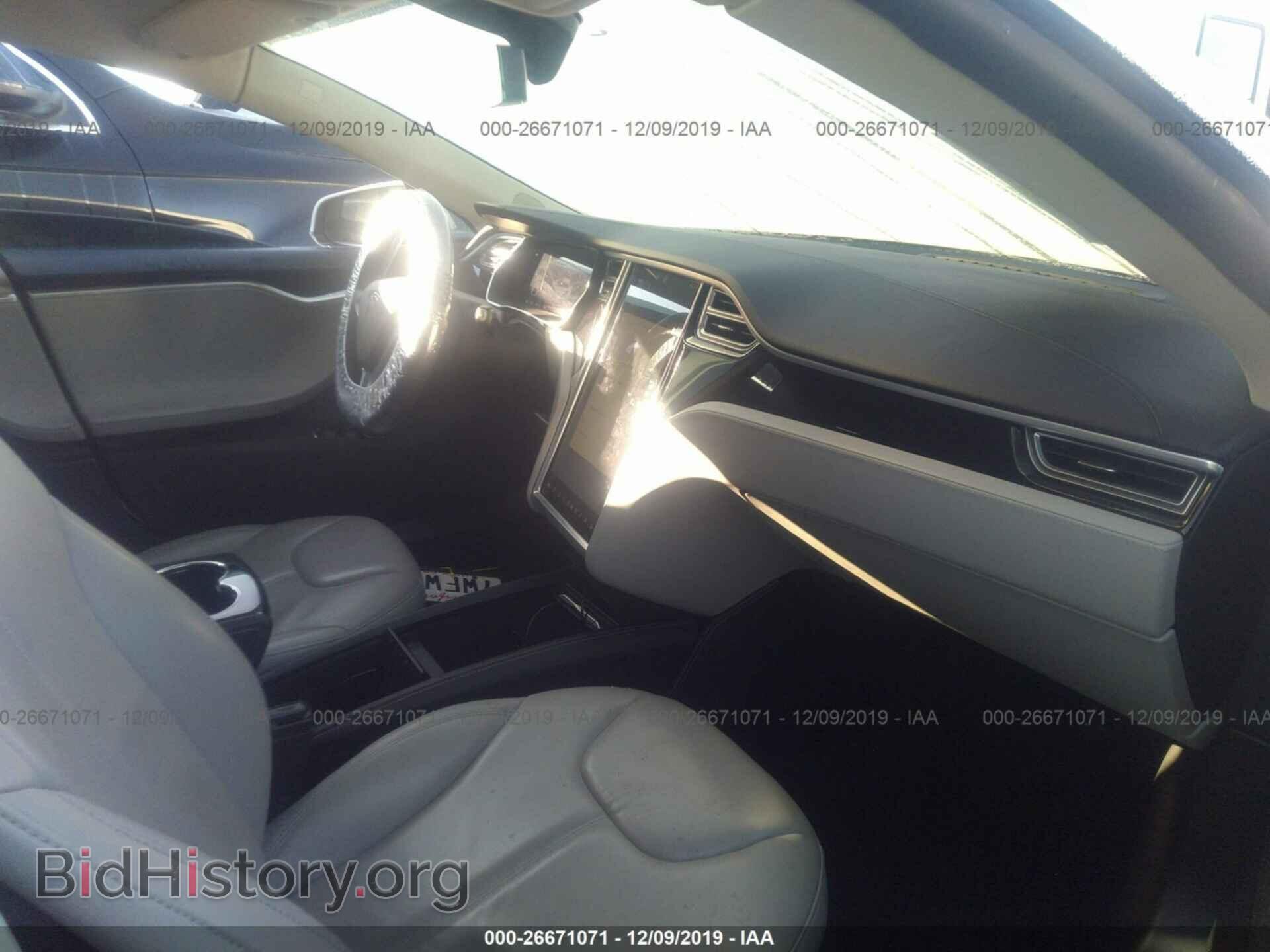 2014 Tesla Model S - VIN: 5YJSA1H19EFP62227 - Photo 5