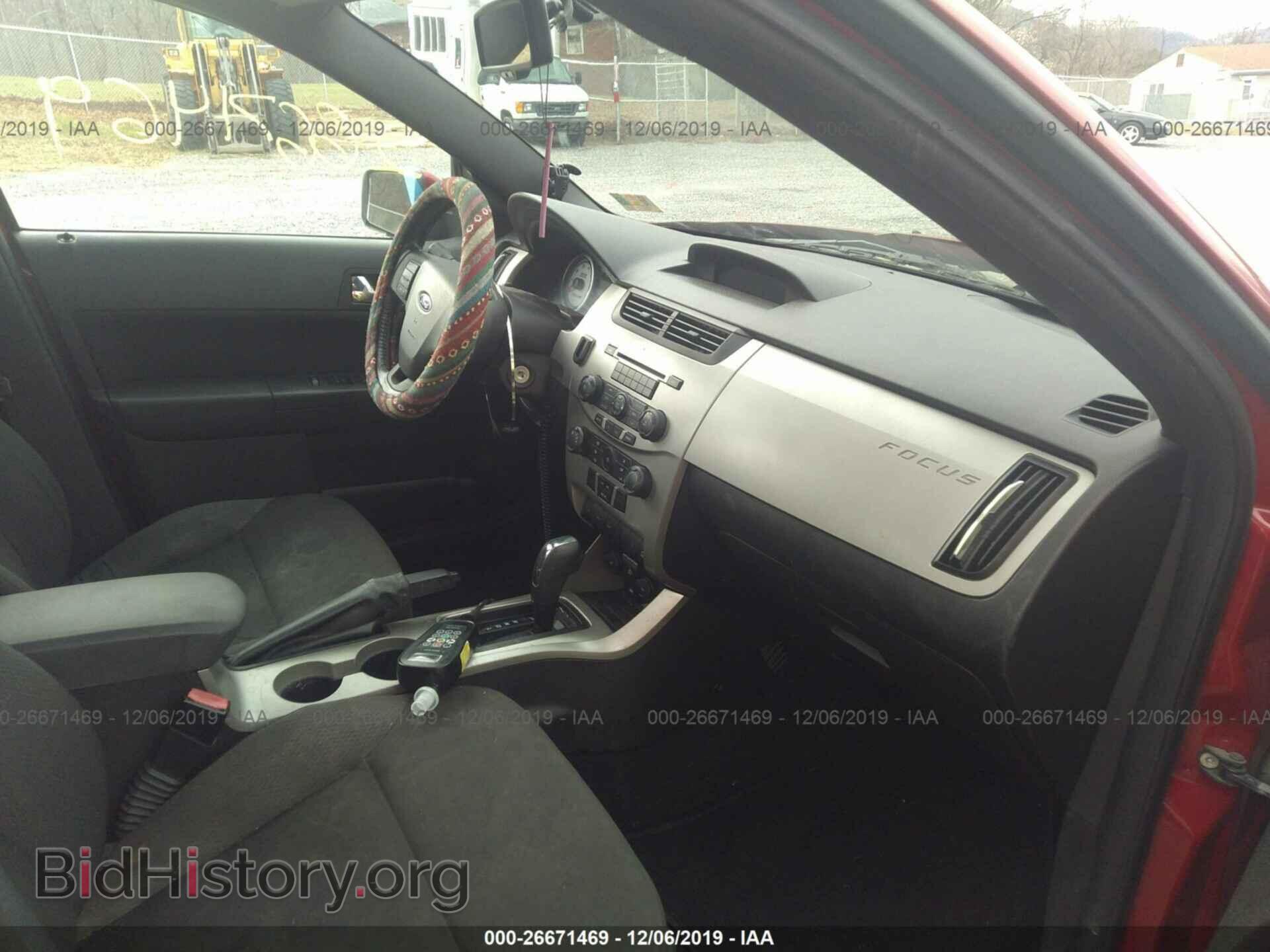 2009 FORD FOCUS - VIN: 1FAHP36N59W196021 - Photo 5