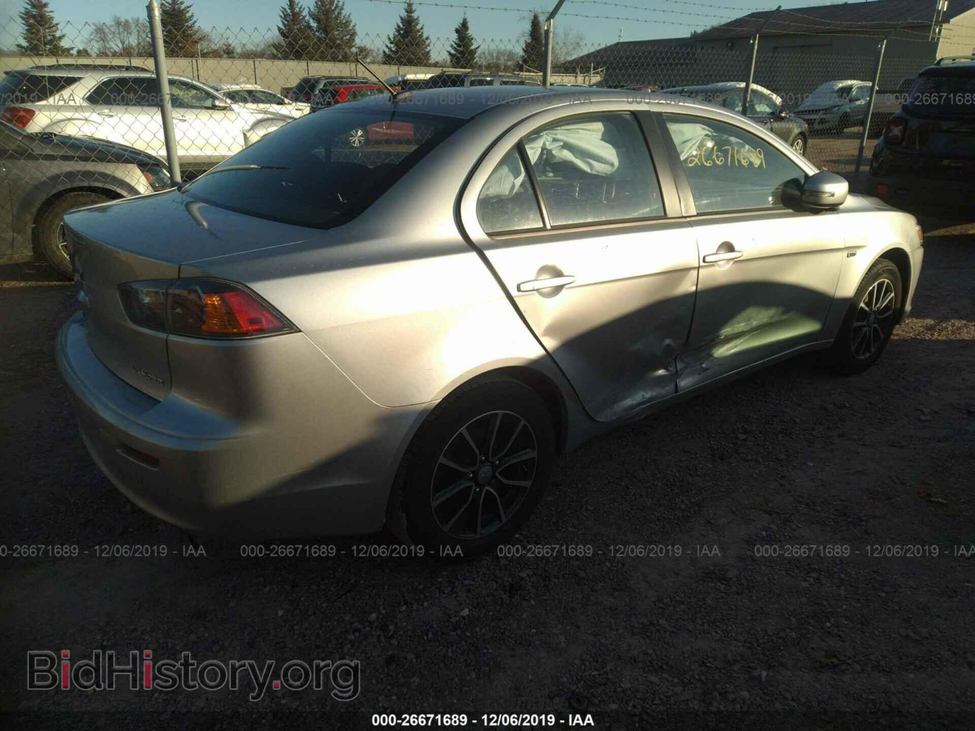 2017 MITSUBISHI LANCER - VIN: JA32U2FU6HU004639 - Фото 4