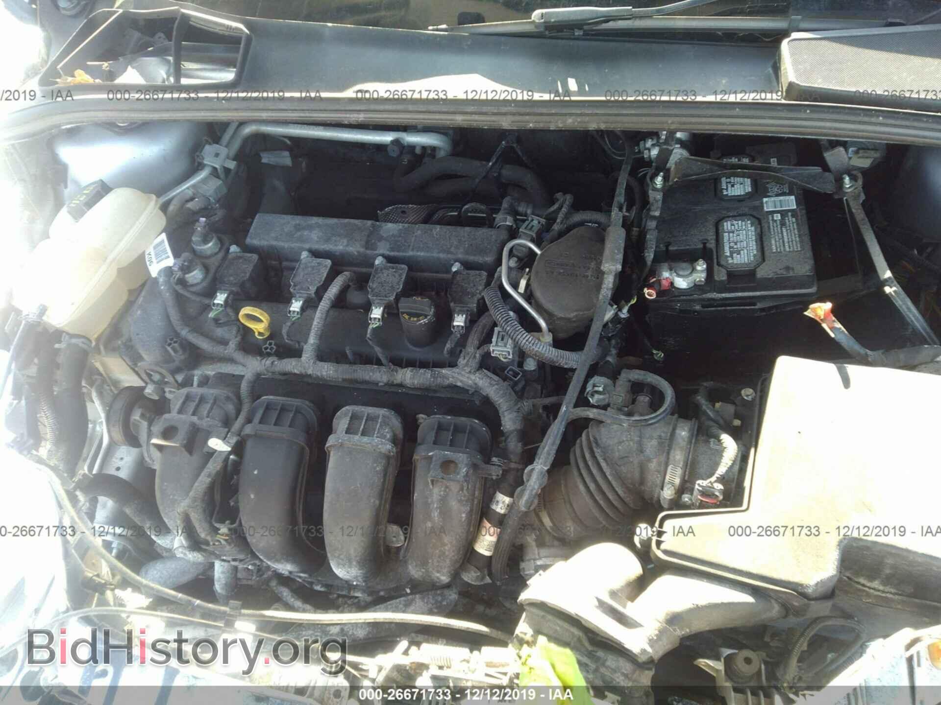 2016 Ford Focus - VIN: 1FADP3E2XGL292649 - Фото 10