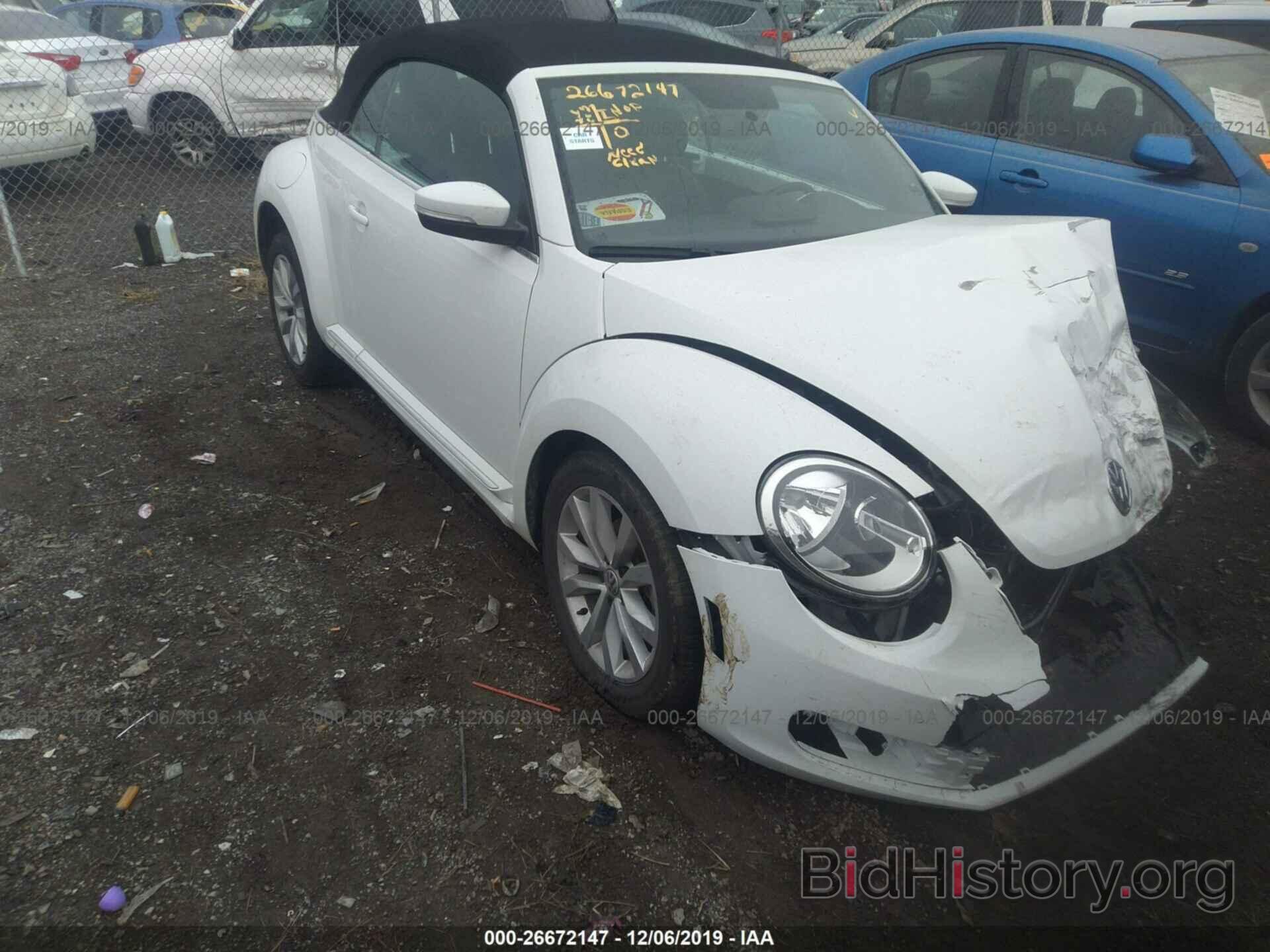 Photo 3VW5A7AT1FM820501 - VOLKSWAGEN BEETLE 2015