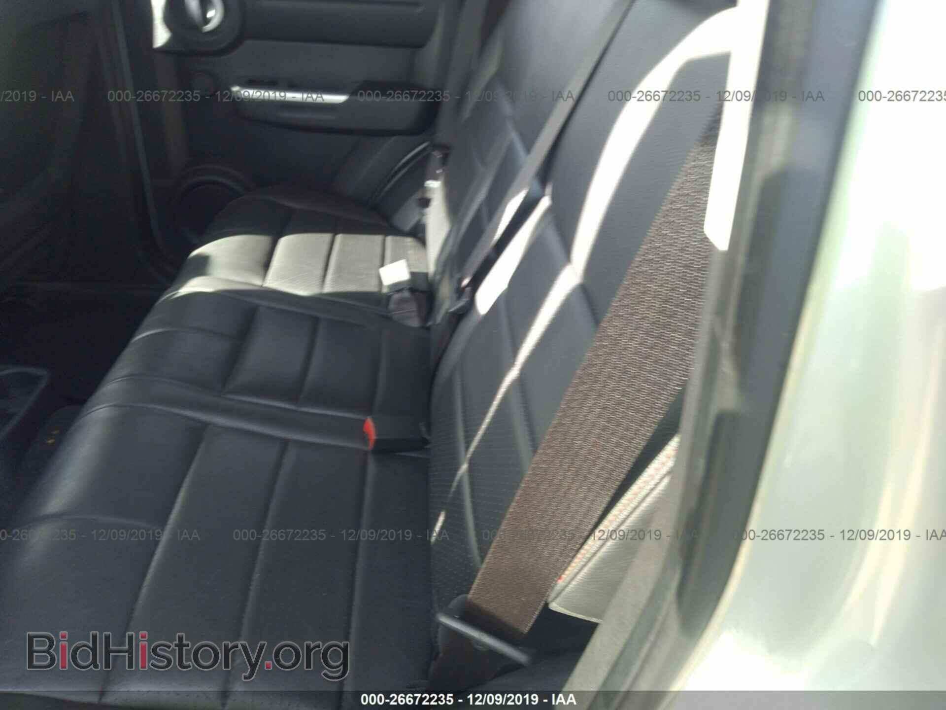 2008 DODGE NITRO - VIN: 1D8GU58648W189092 - Photo 8