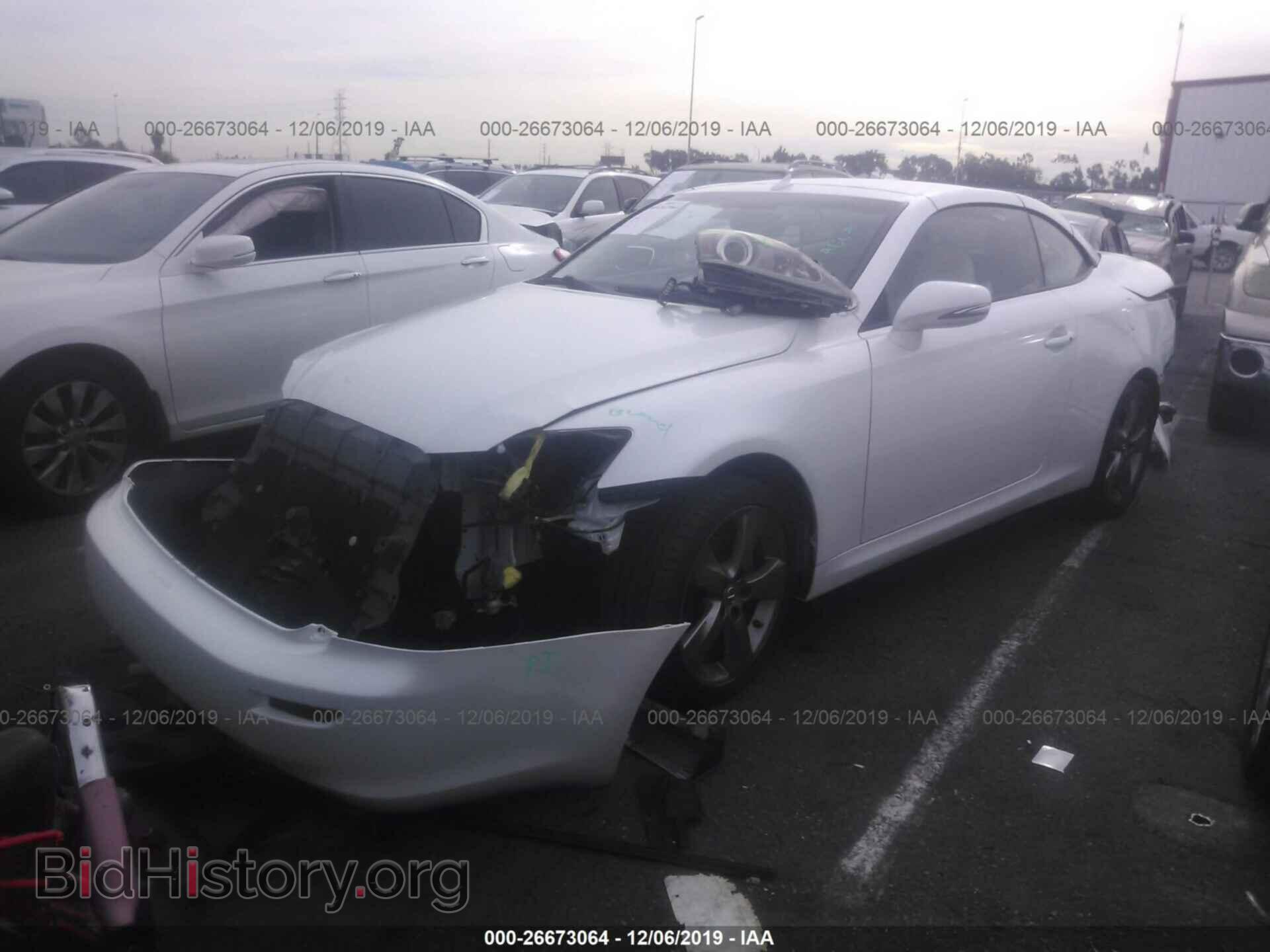 2011 LEXUS IS - VIN: JTHFF2C24B2519074 - Photo 2