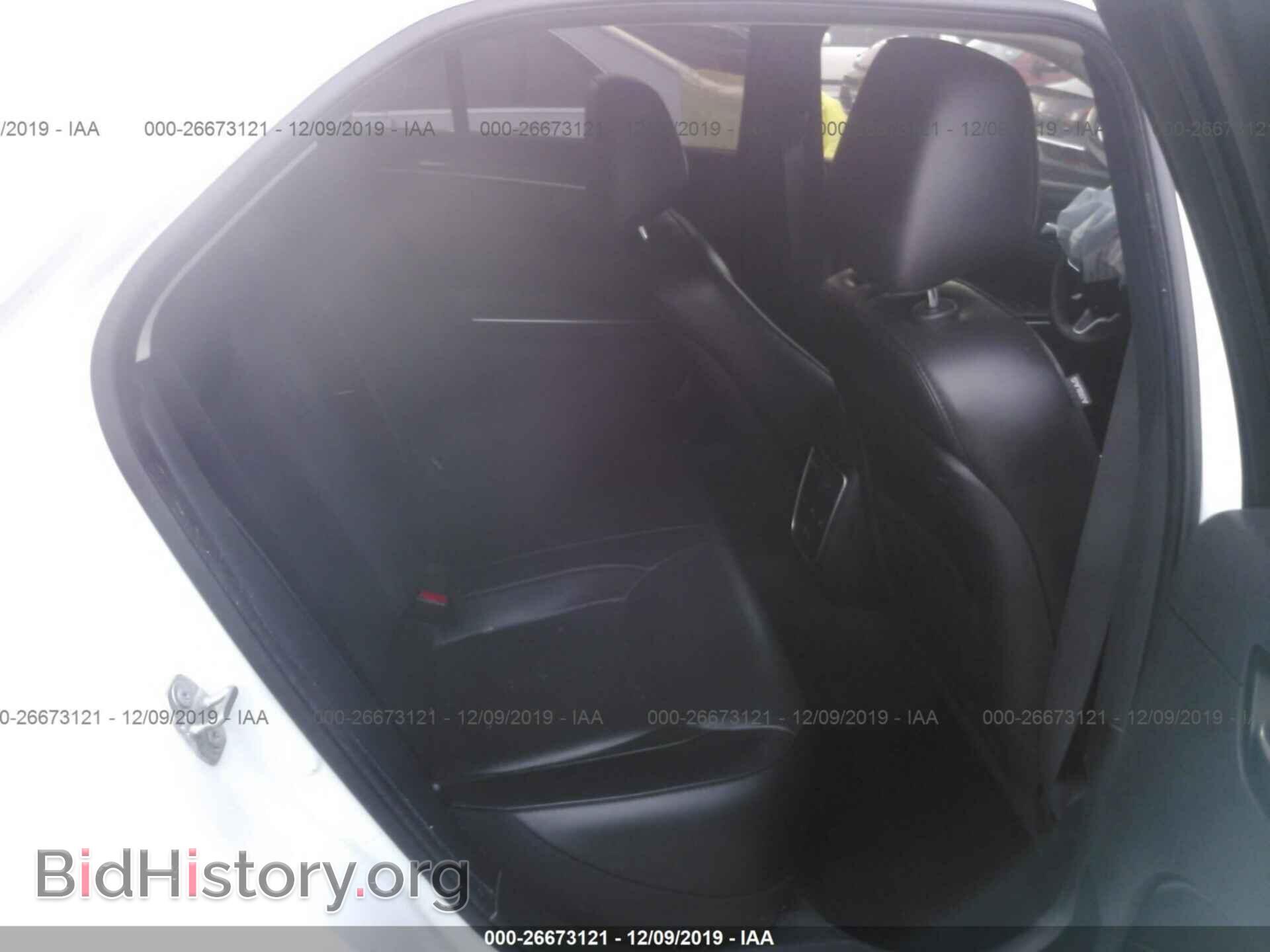 2017 CHRYSLER 300C - VIN: 2C3CCAEG0HH645680 - Фото 8